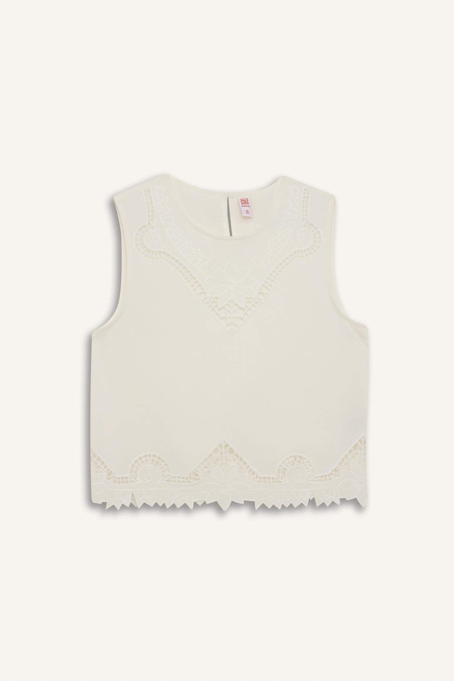 Regular Fit Pamuklu Kolsuz Üst