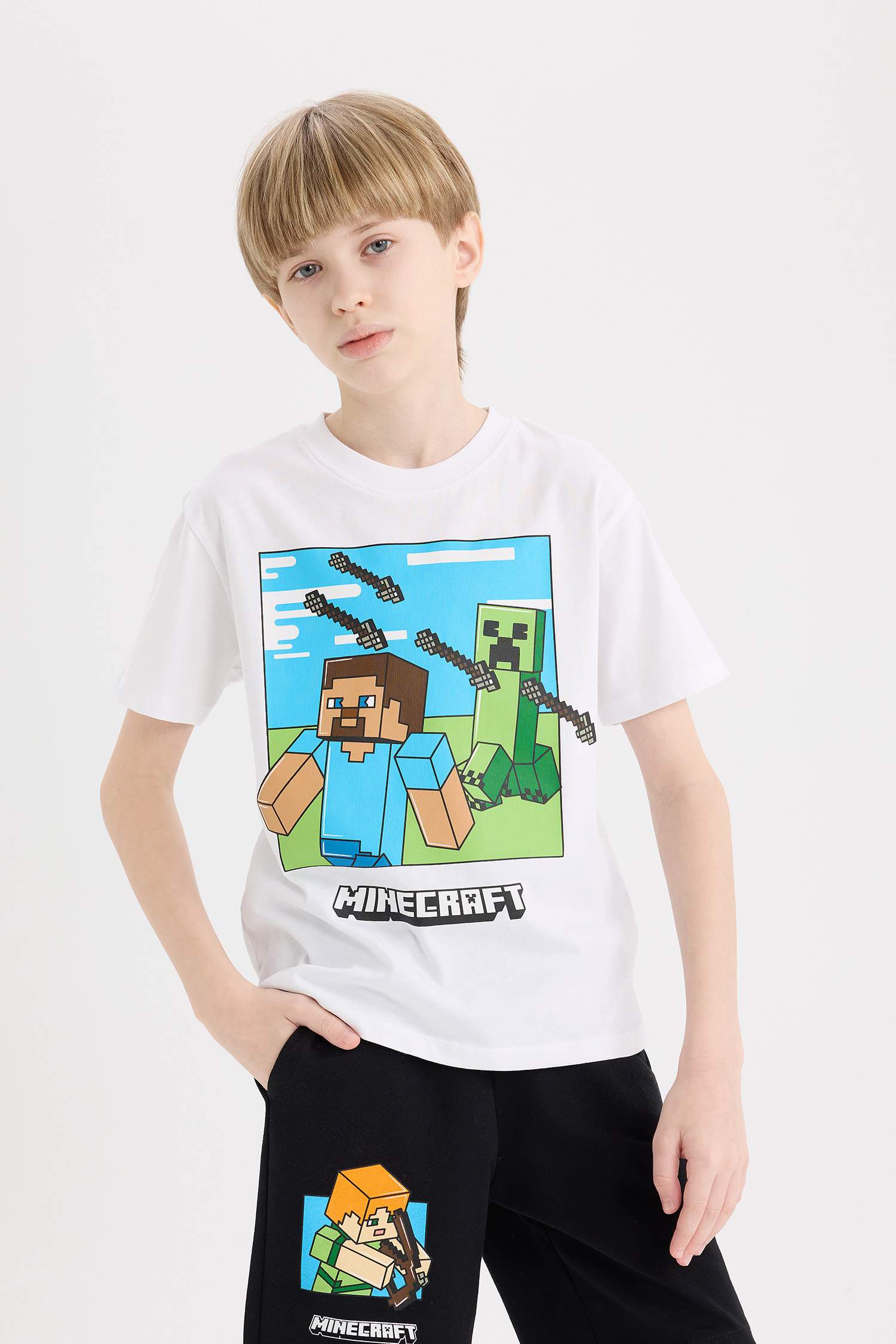 Erkek Çocuk 2'li Takım Minecraft Kısa Kollu Tişört Beli Lastikli Şort Alt