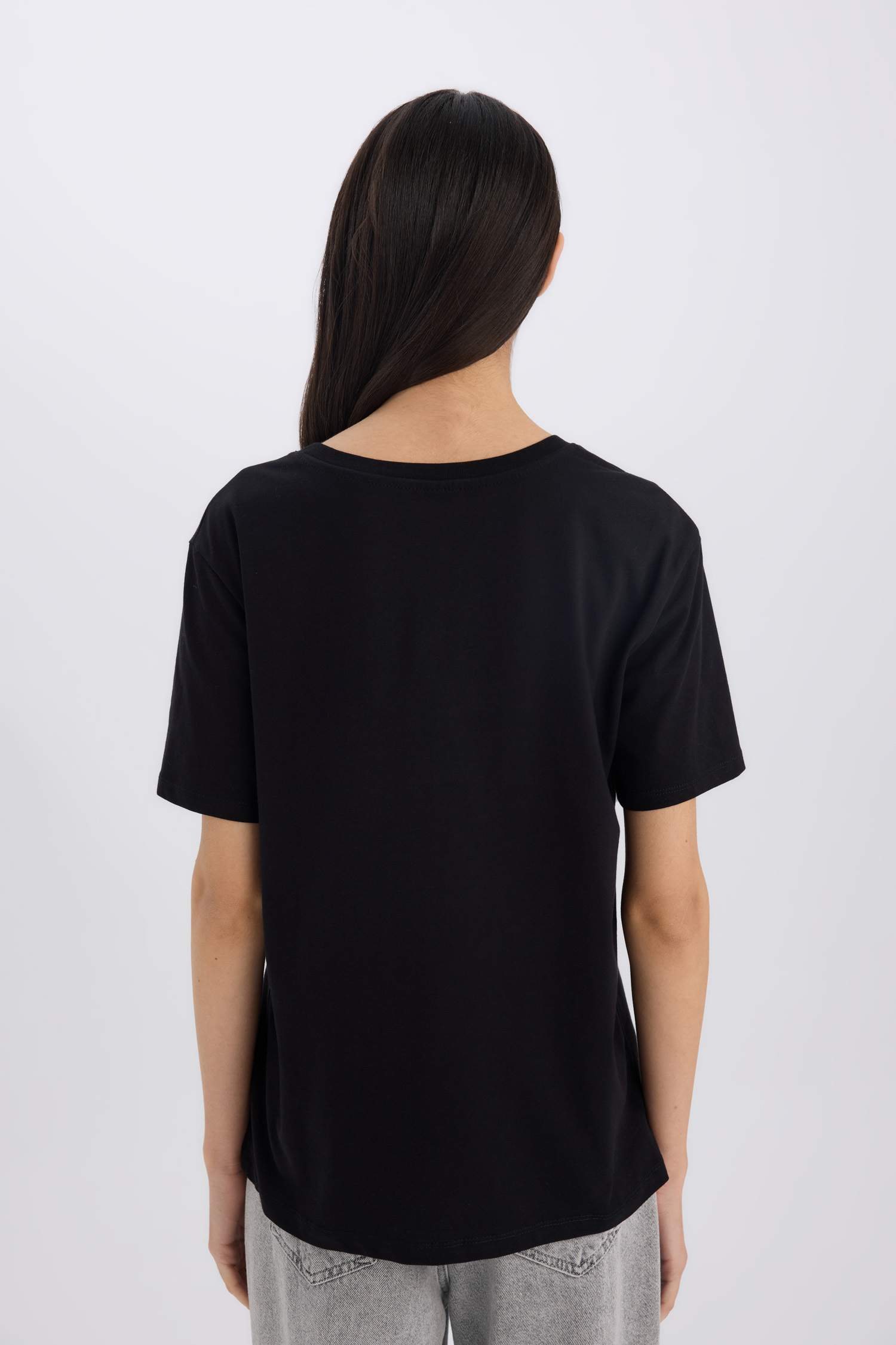 T-shirt basique noir à col rond et à manches courtes Coupe relax