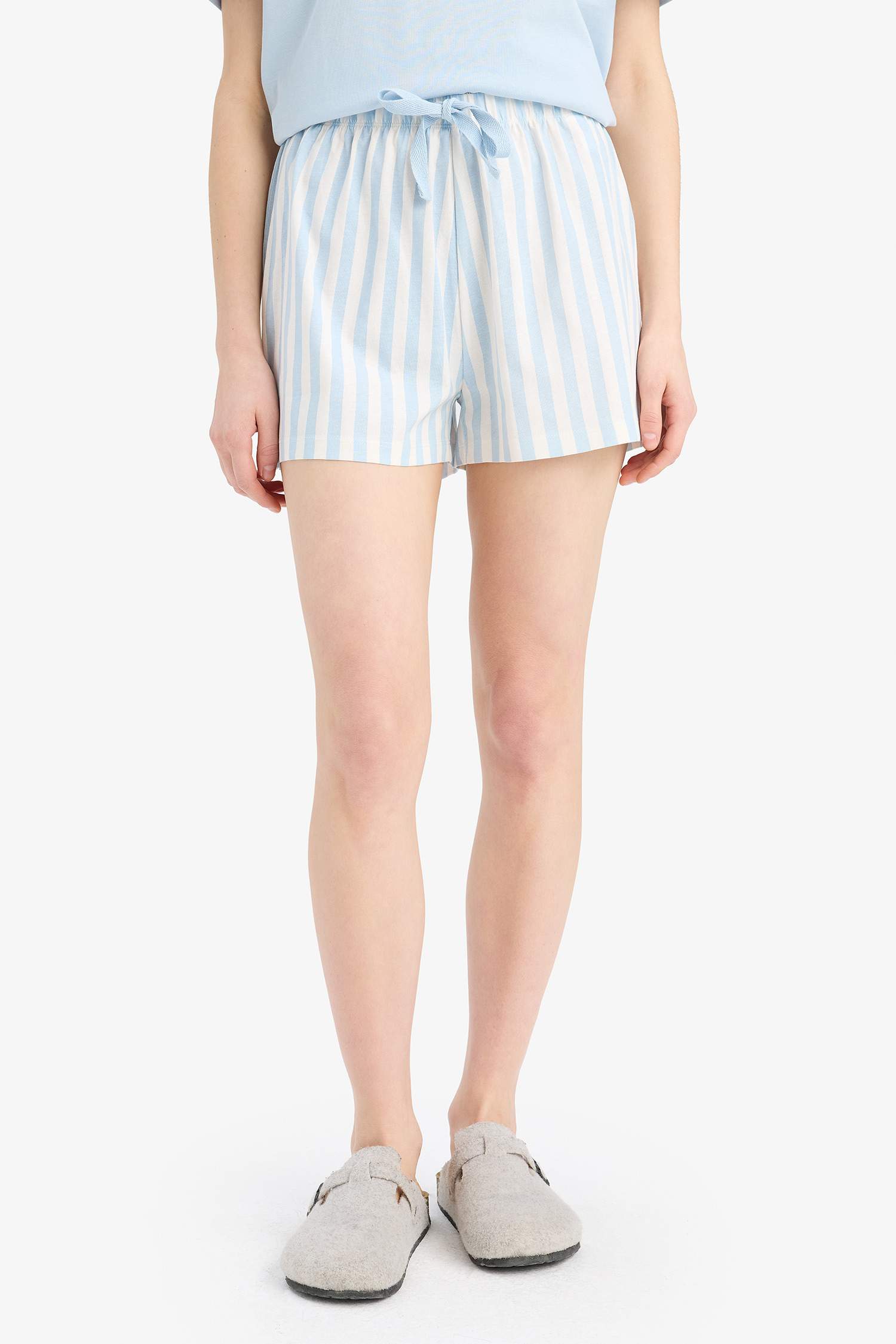 Regular Fit Pijama Takımı Kısa Kollu Üst Beli Lastikli Şort-Fall in Love