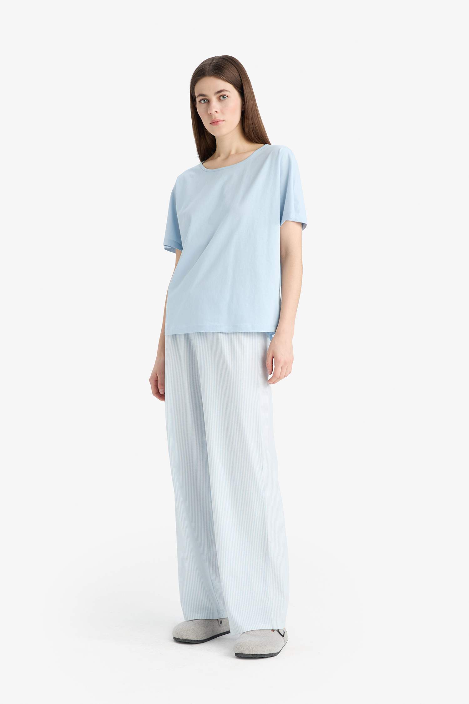 Ensemble Pyjama T-shirt et Pantalon à coupe régulière - Fall in Love