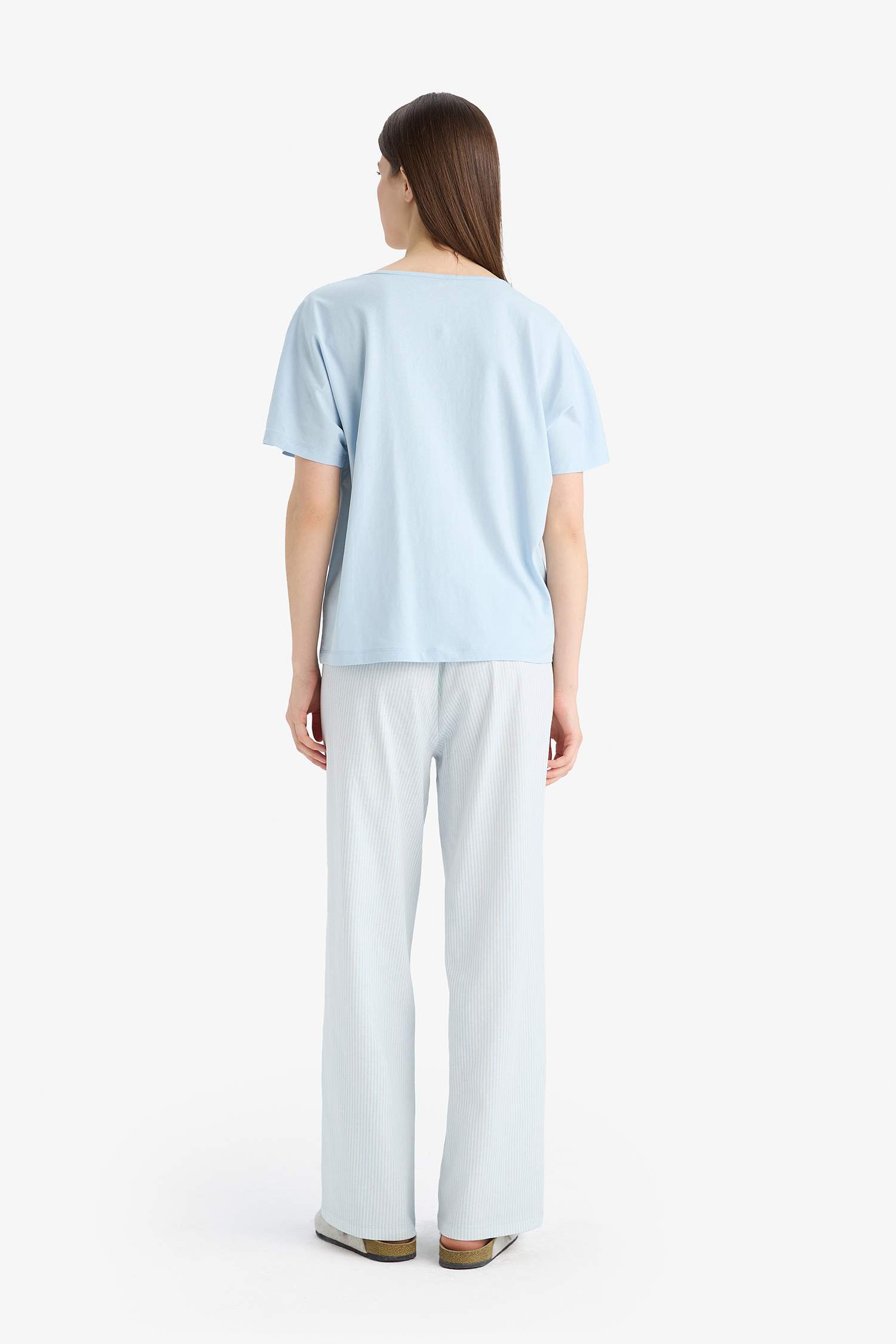 Ensemble Pyjama T-shirt et Pantalon à coupe régulière - Fall in Love