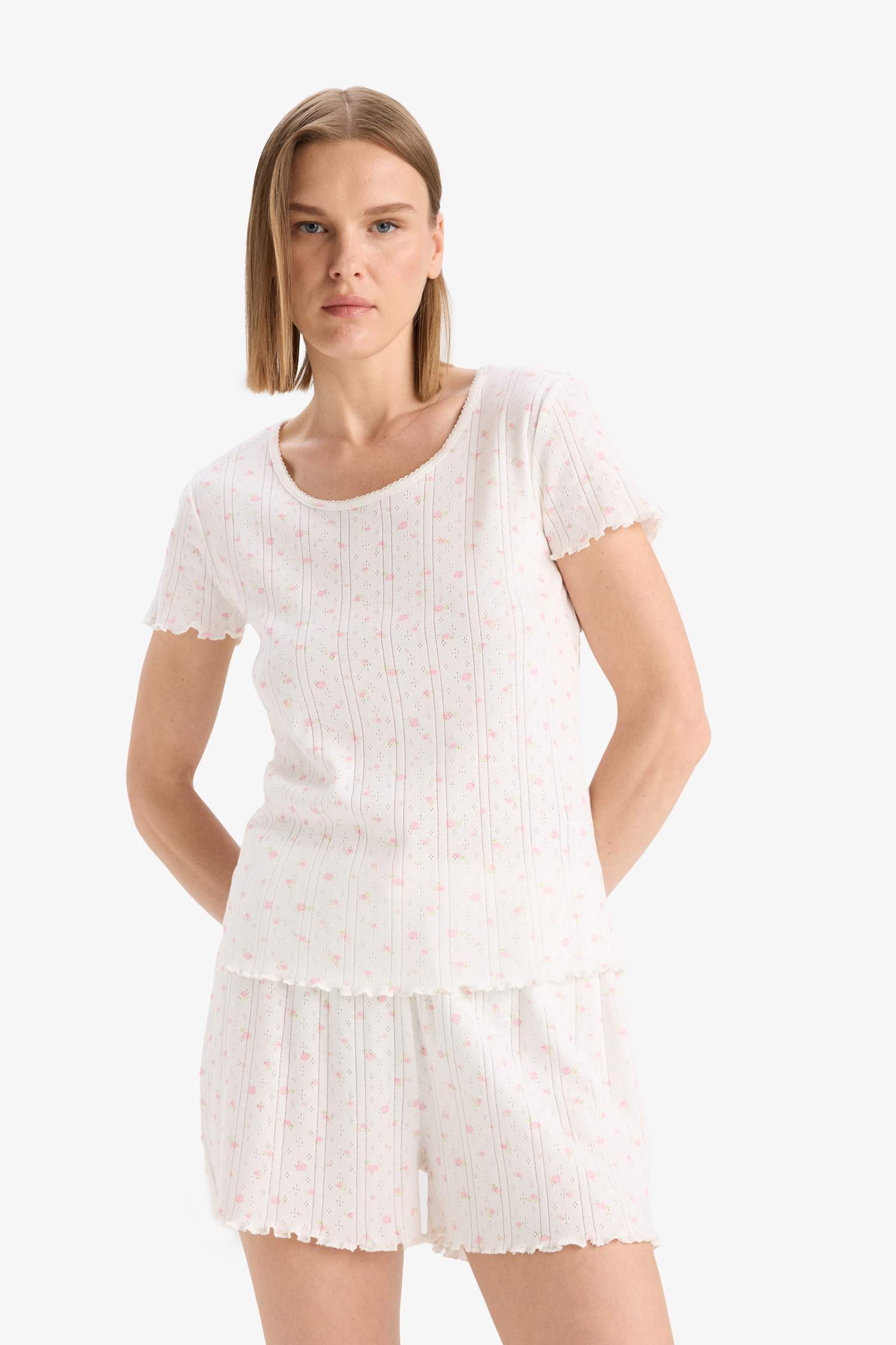 Regular Fit Pijama Takımı Kısa Kollu Üst Beli Lastikli Şort-Fall in Love