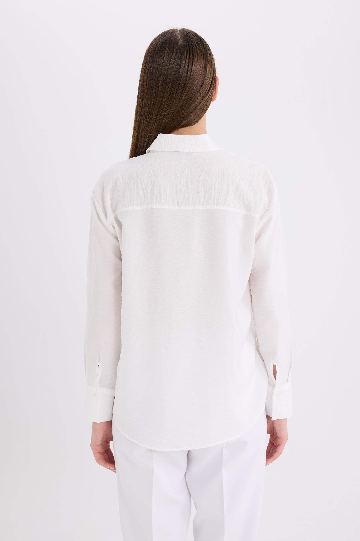 Oversize Geniş Kalıp Basic Düz Uzun Kollu Beyaz Gömlek