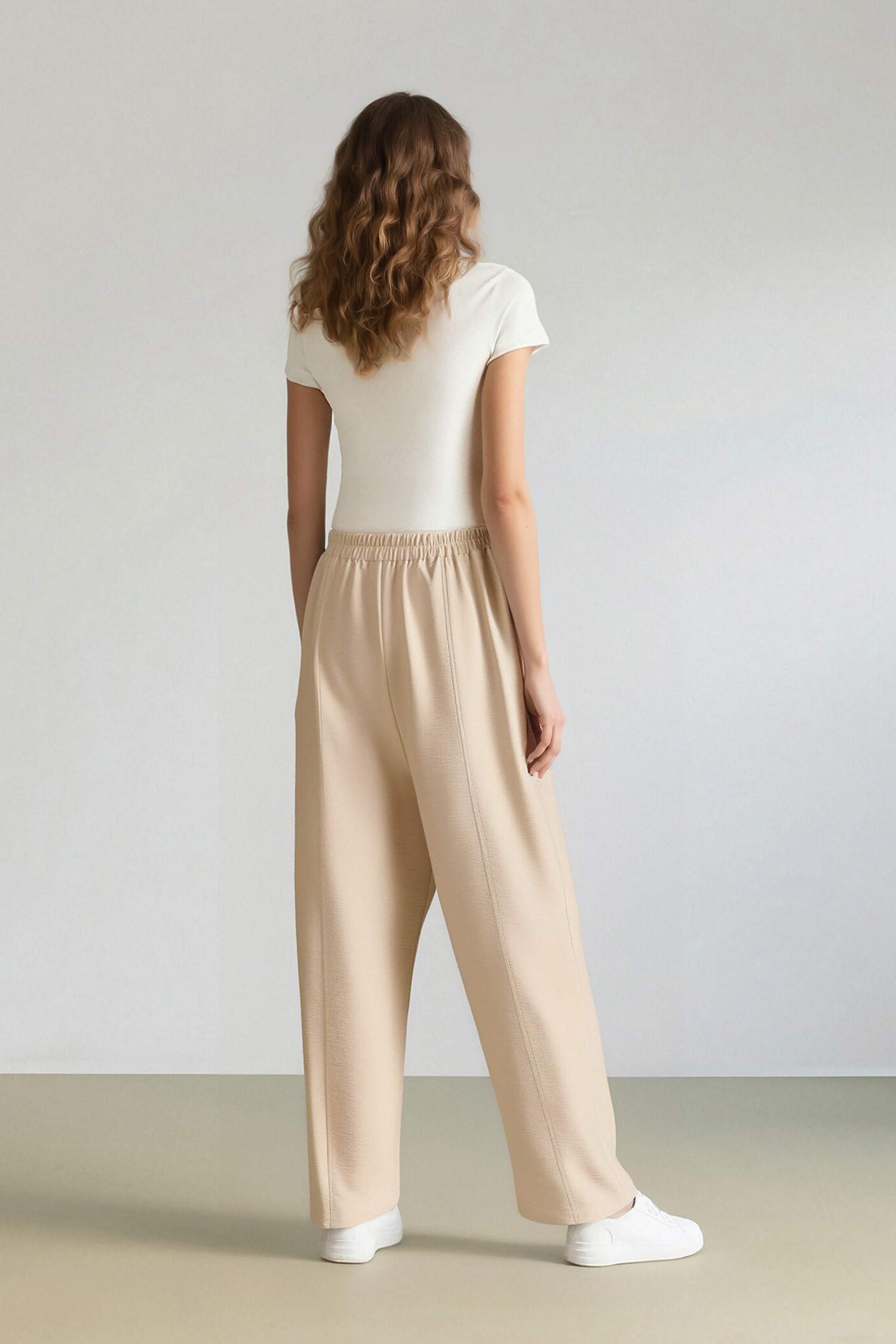 بنطرون سادة قصة عادية ورجل عادي