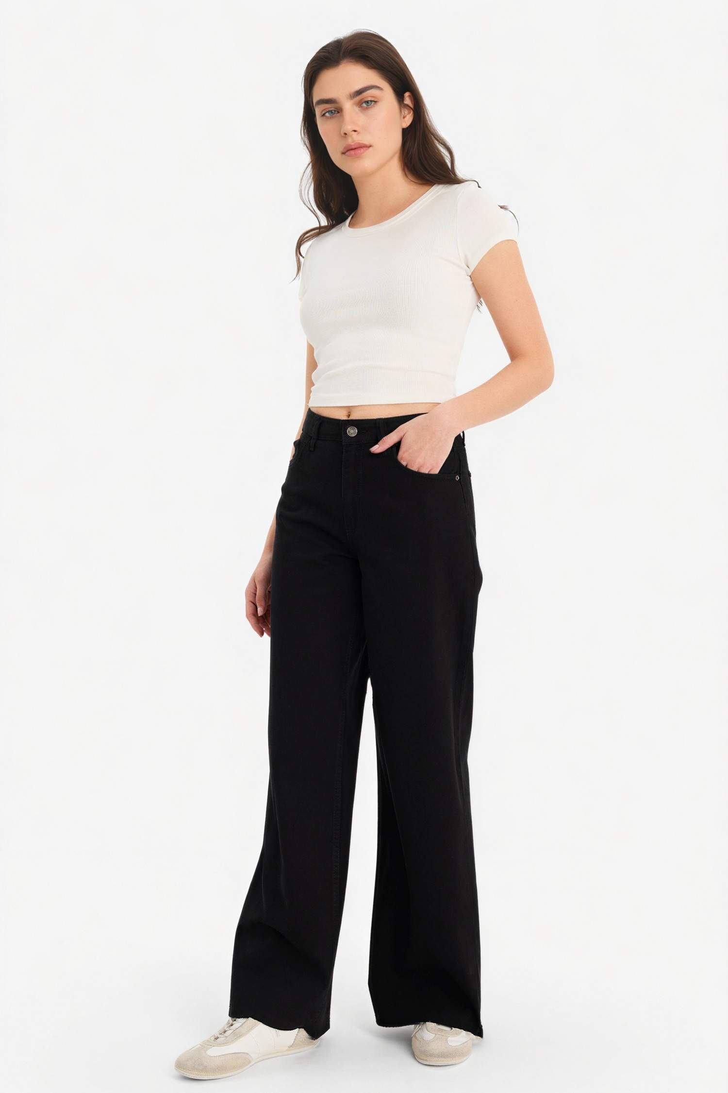 Pantalon large en gabardine taille normale et longueur standard