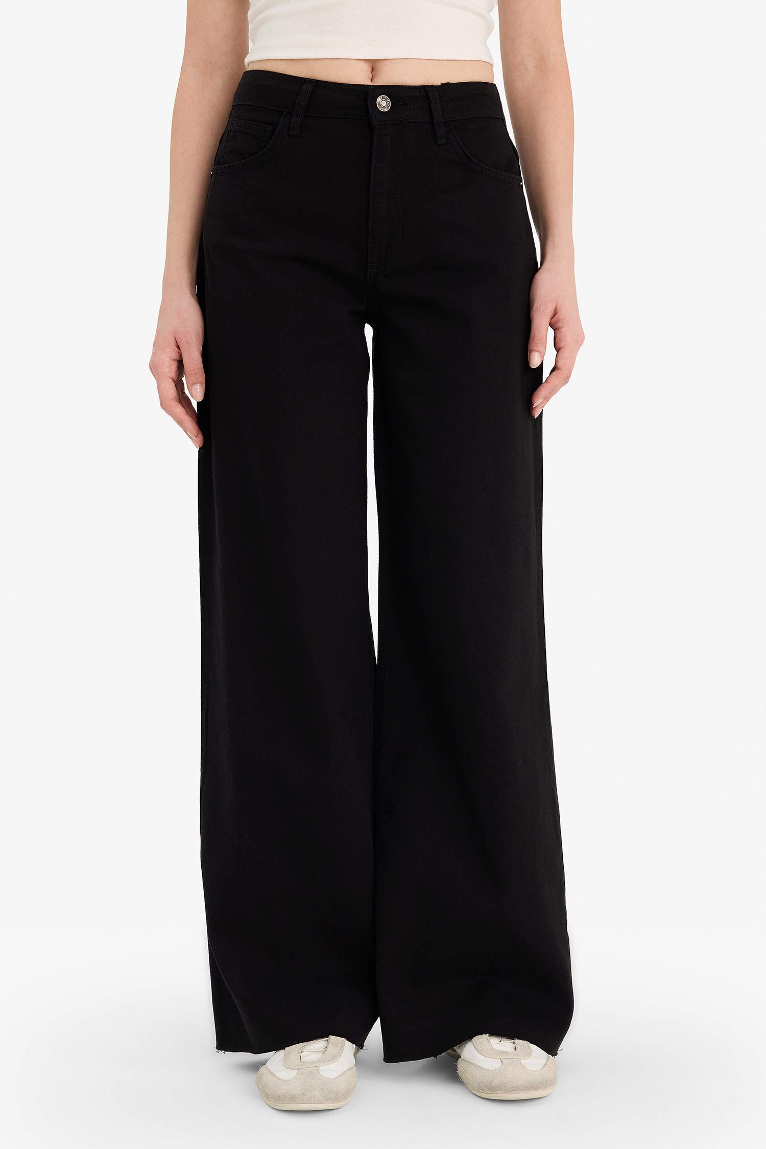 Pantalon large en gabardine taille normale et longueur standard