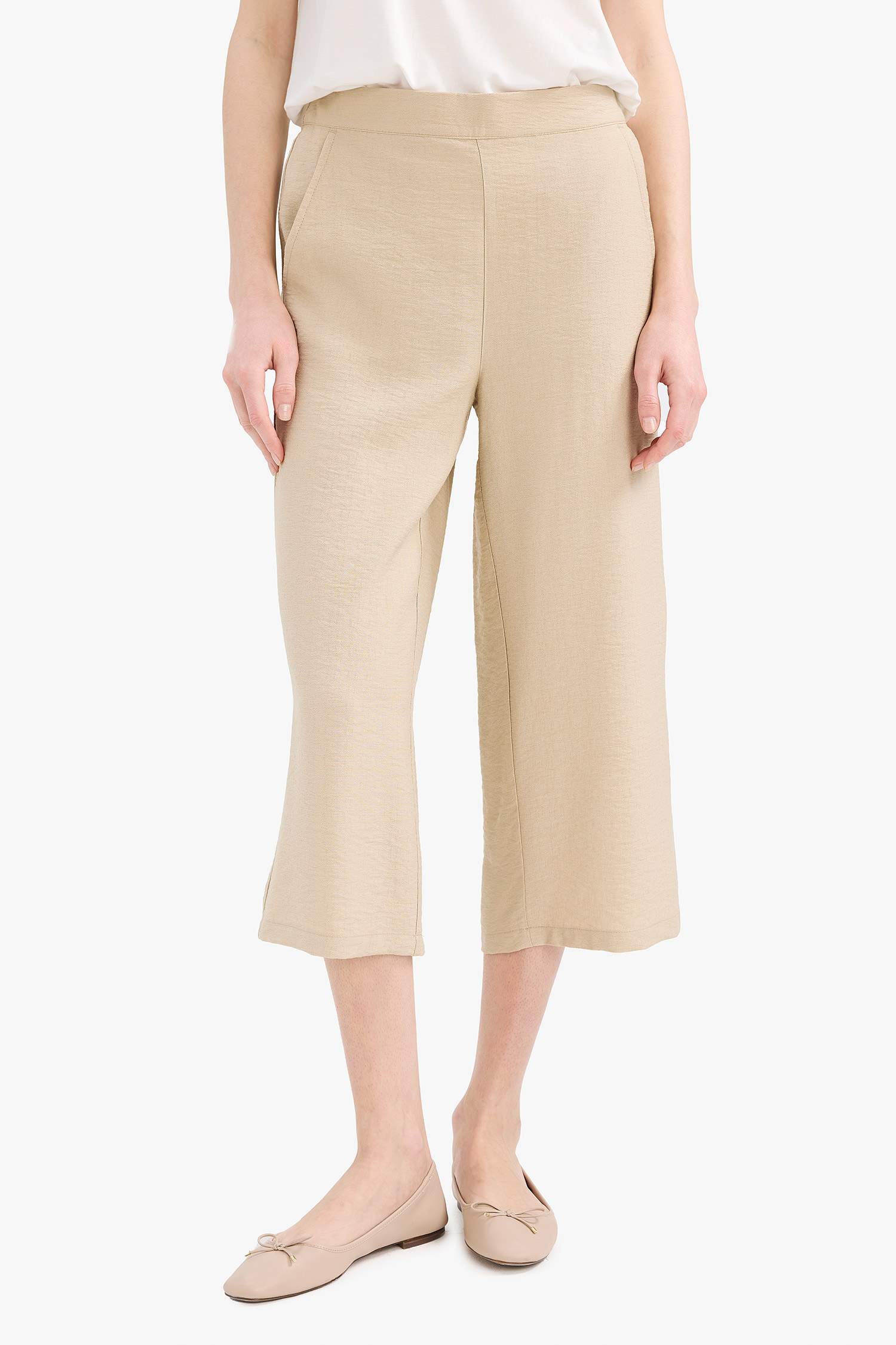 بنطلون كابري كروب فيت