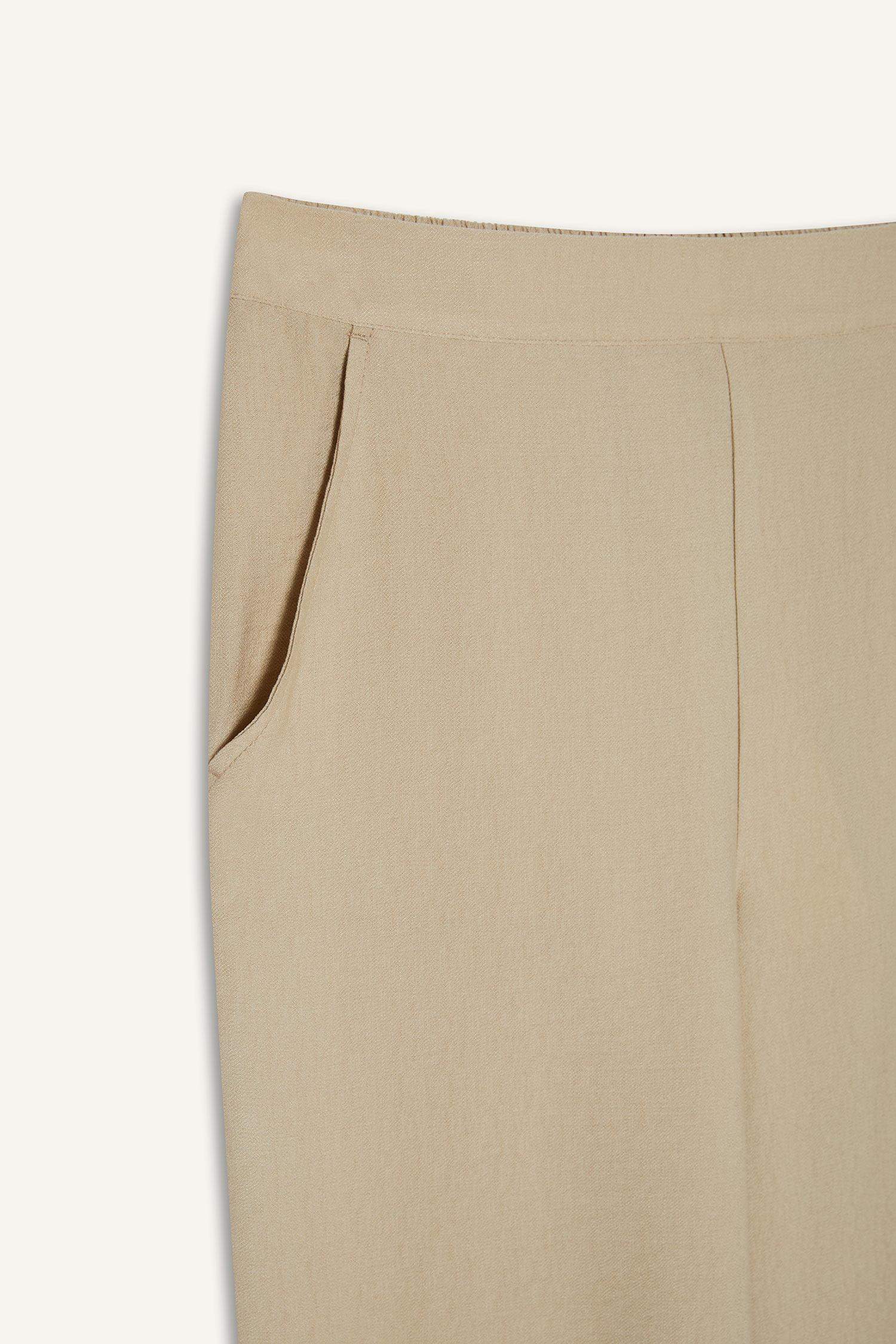 بنطلون كابري كروب فيت