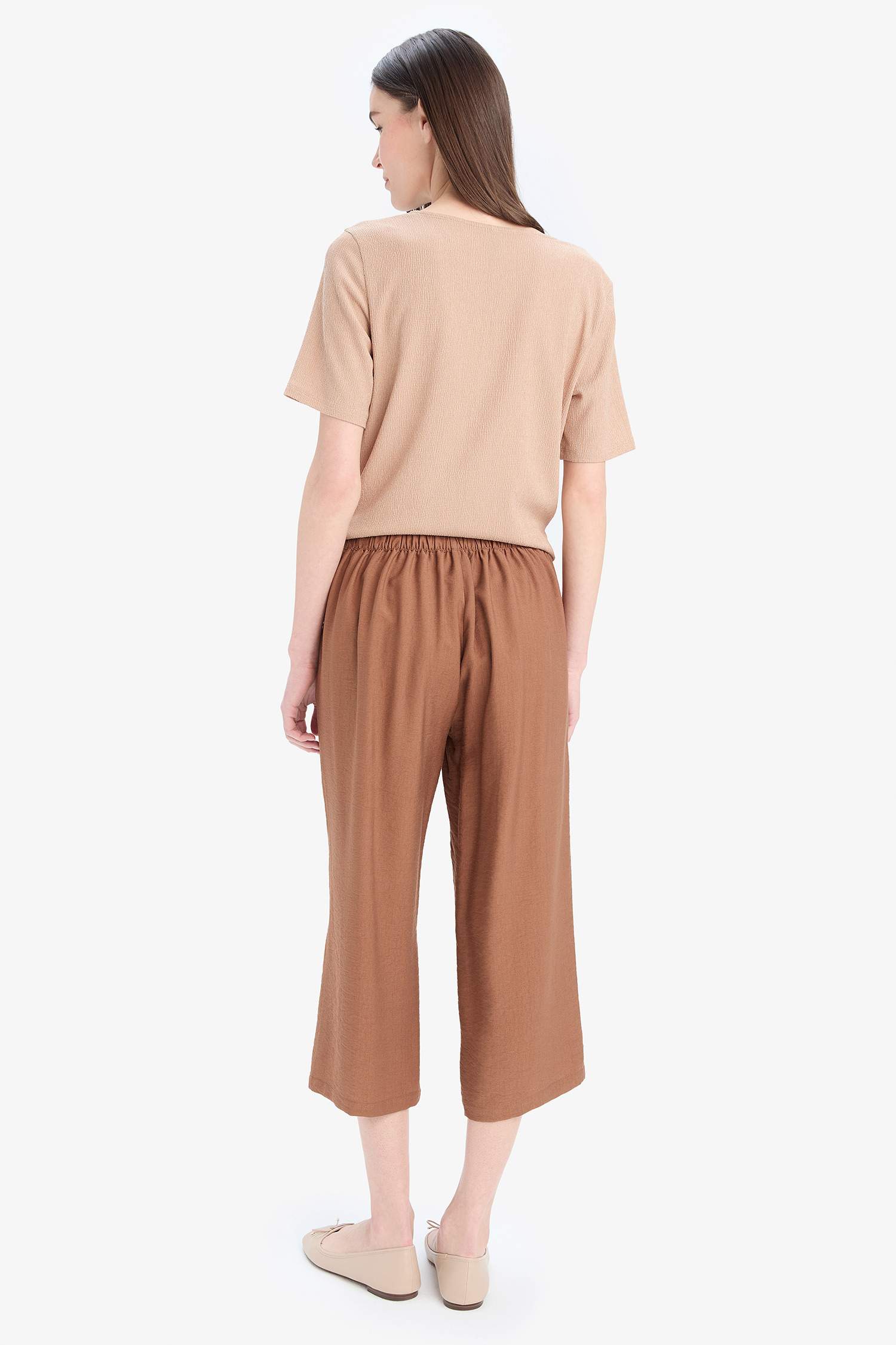 Beli Lastikli Basic Düz Cepli Kapri