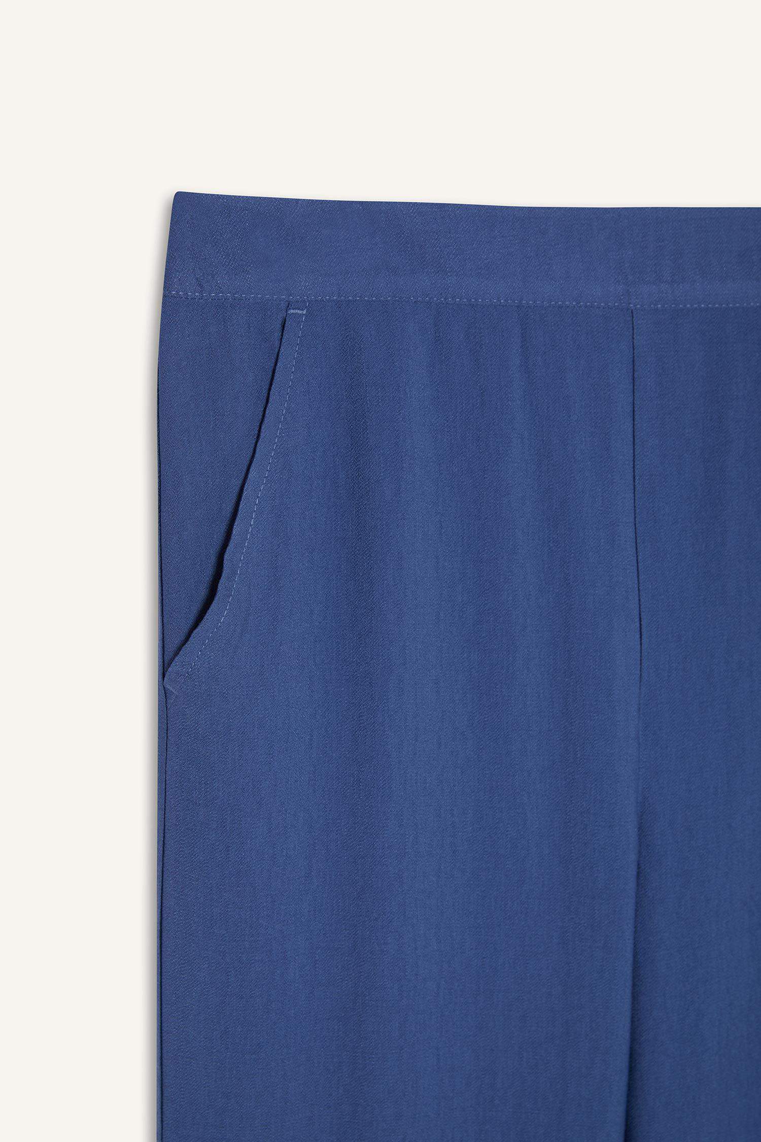 Beli Lastikli Basic Düz Cepli Kapri