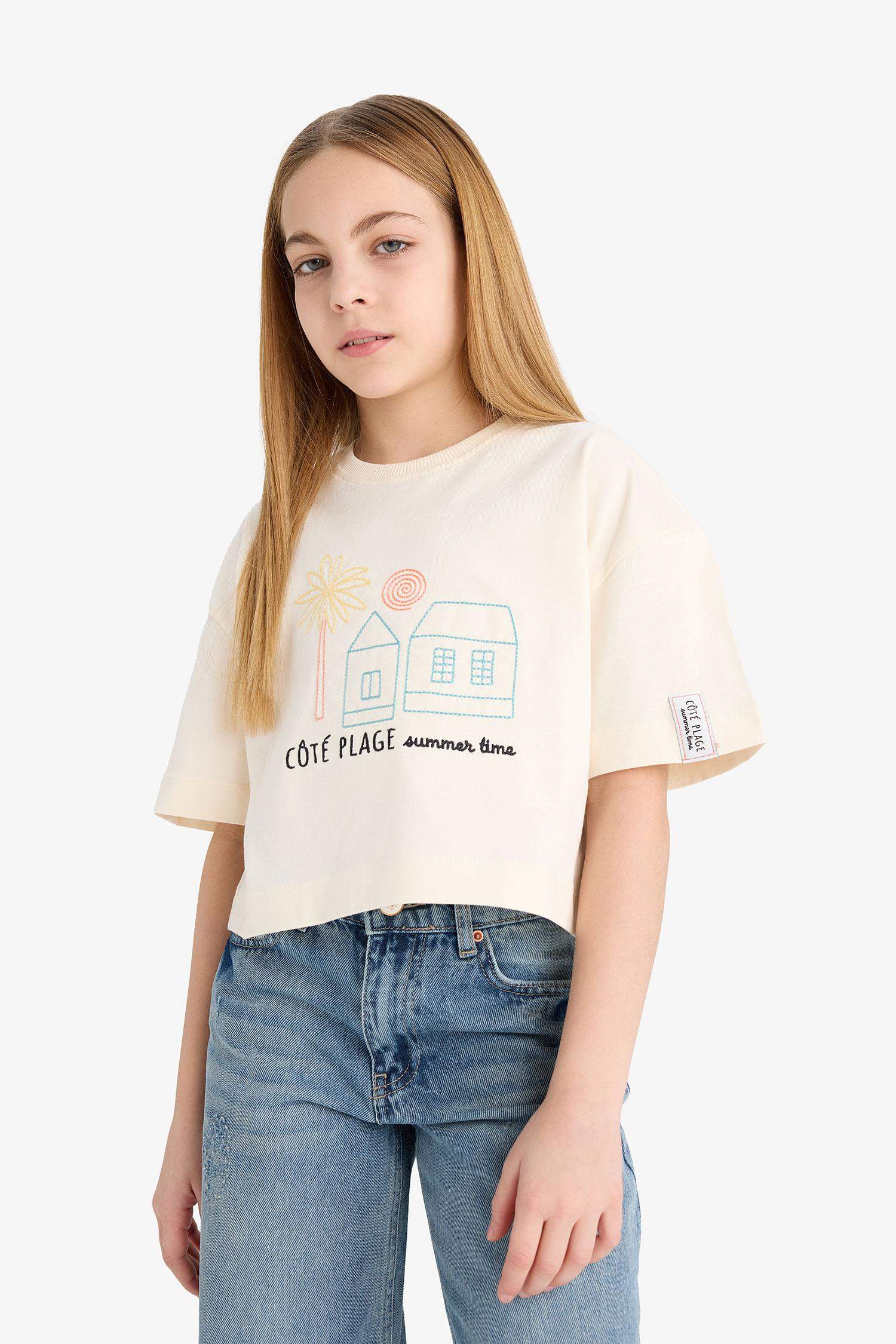 تيشيرت بناتي نص ردن بطبعة شعار أوفر سايز بياخة مستديرة