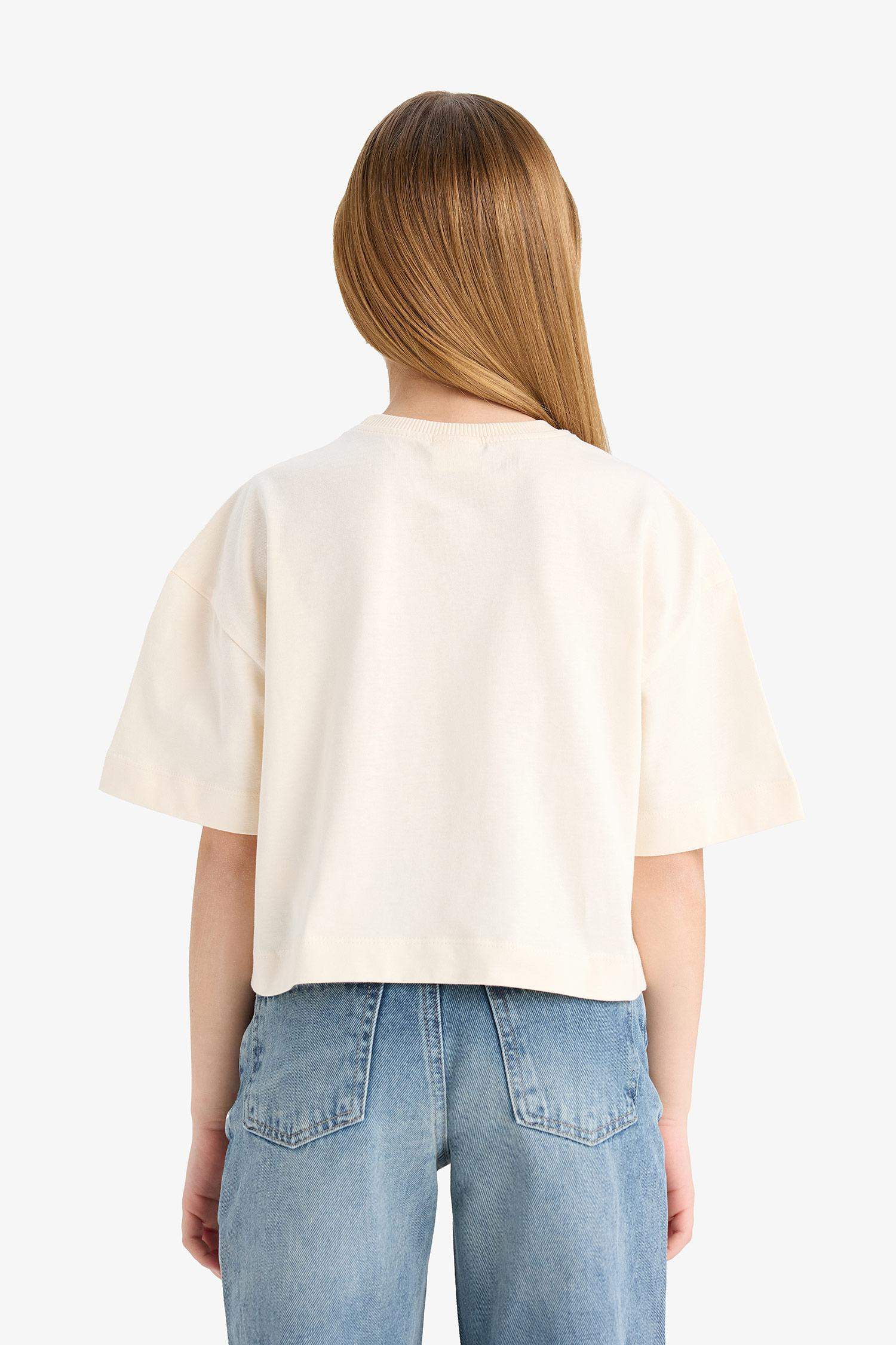 تيشيرت بناتي نص ردن بطبعة شعار أوفر سايز بياخة مستديرة