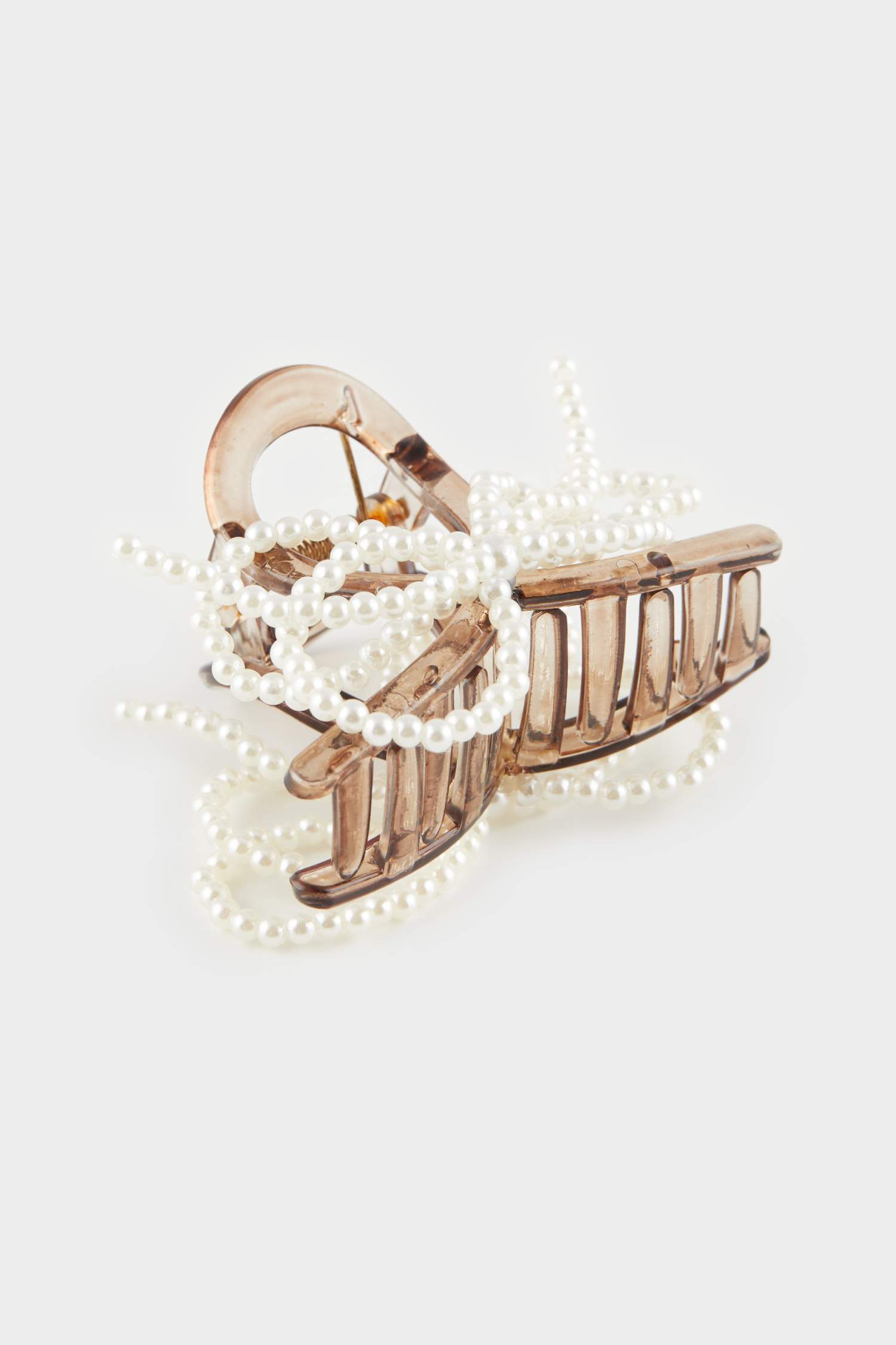 مشبك شعر نسائي بالؤلؤ