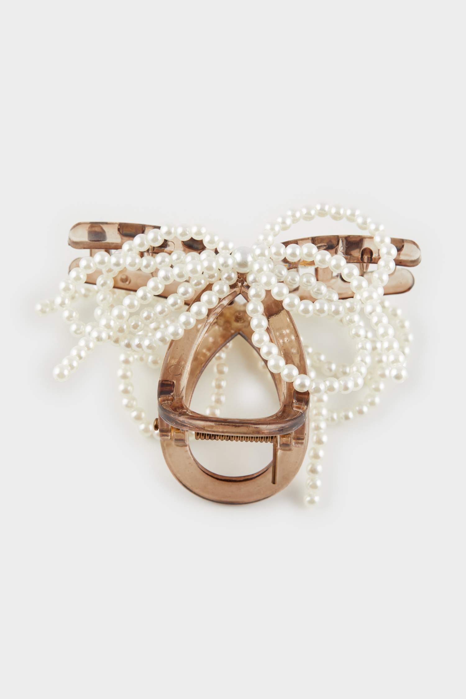 مشبك شعر نسائي بالؤلؤ