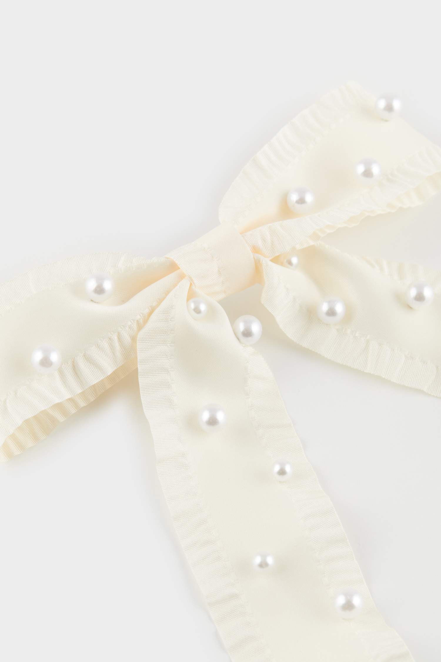 Kadın Dantel Görünümlü İncili Çıtçıtlı Toka