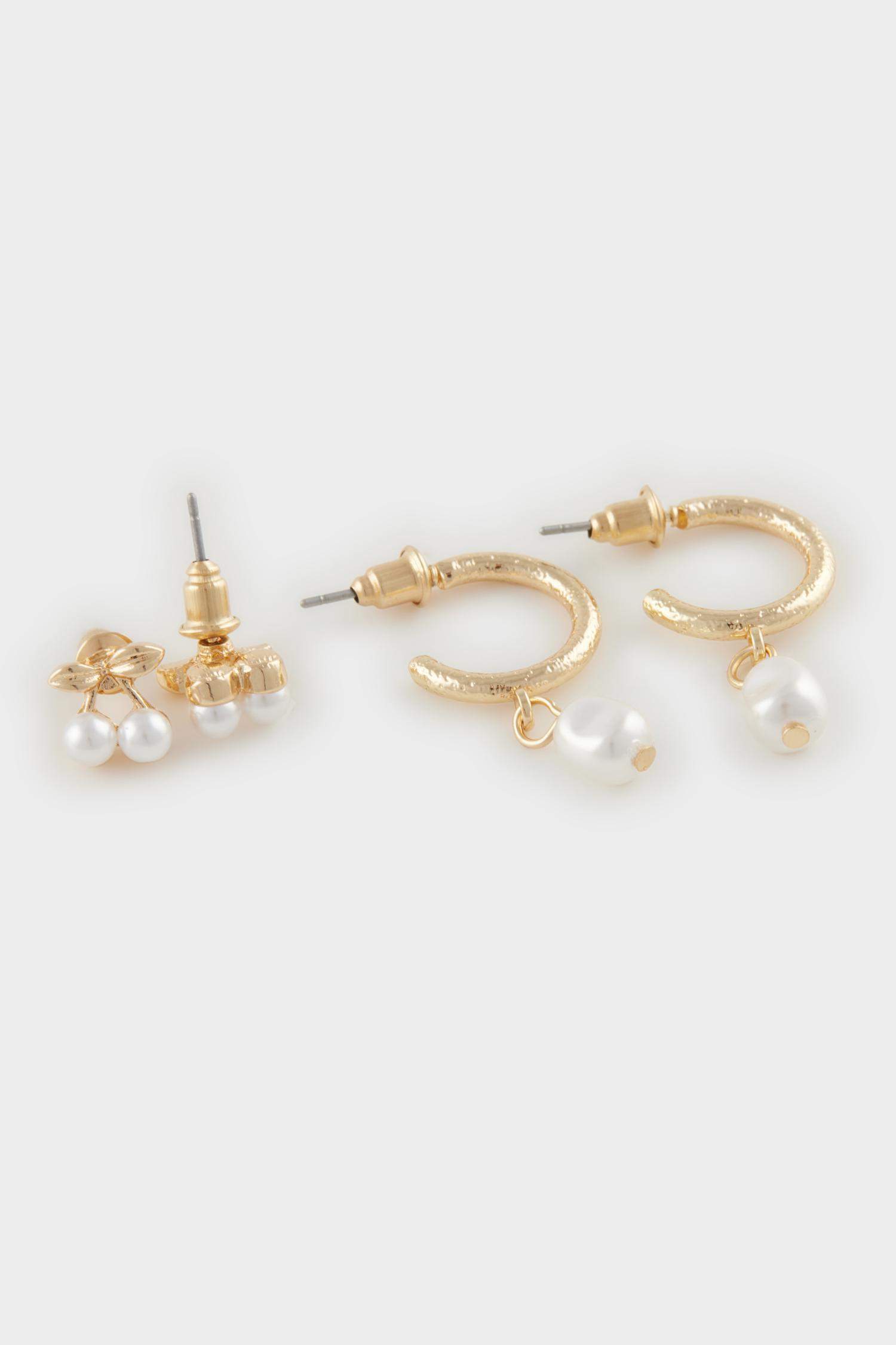 Woman 6 Piece Pearl Detailed Gold Earrings