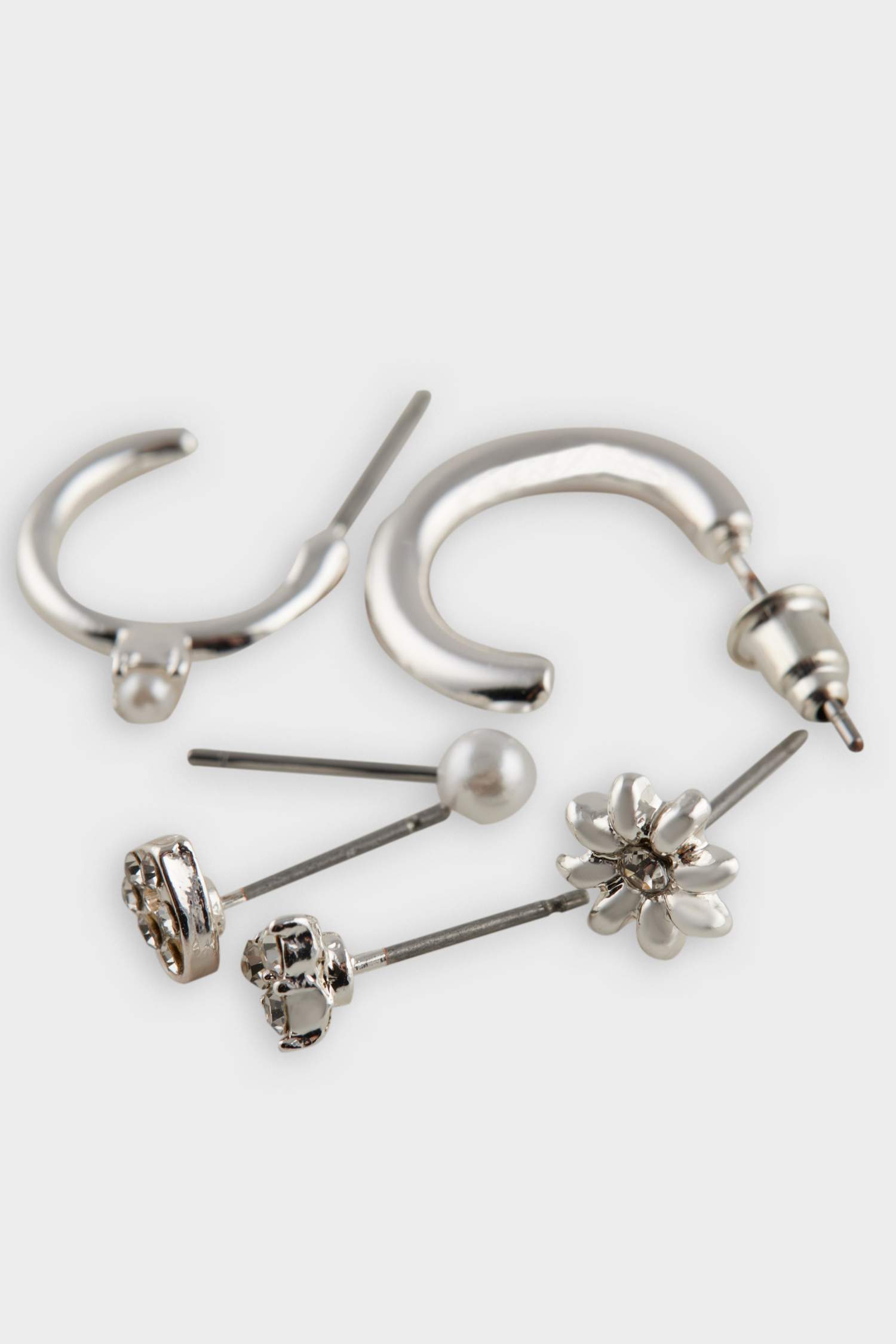 Kadın 6'lı Silver Küpe