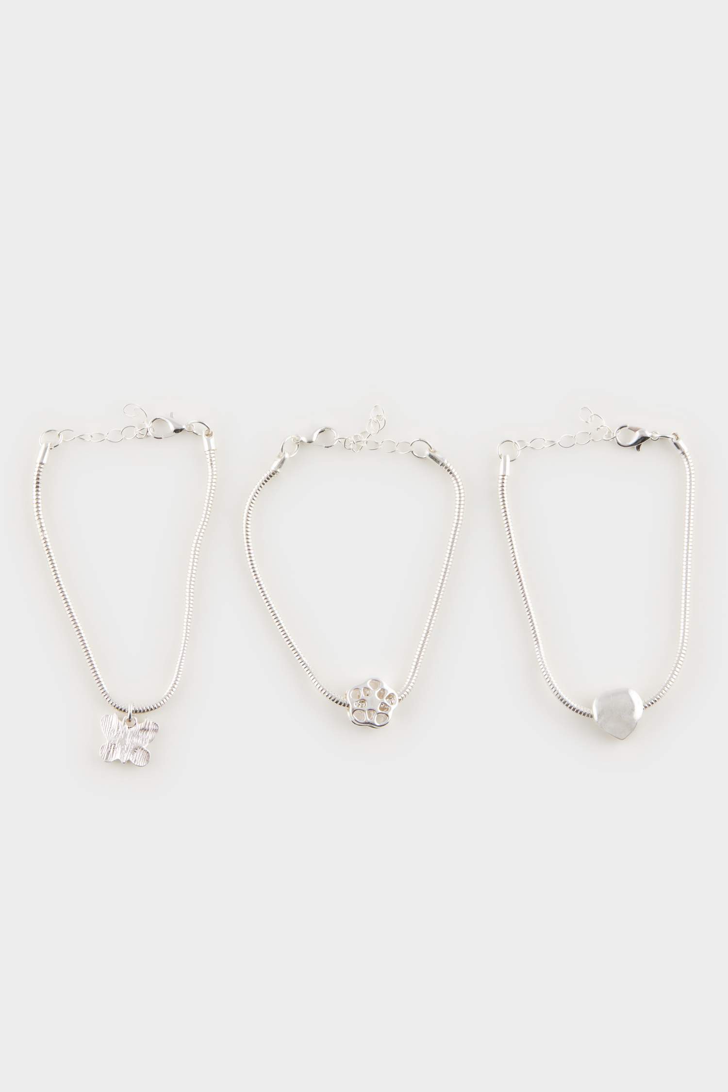 اسورة من 3 قطع