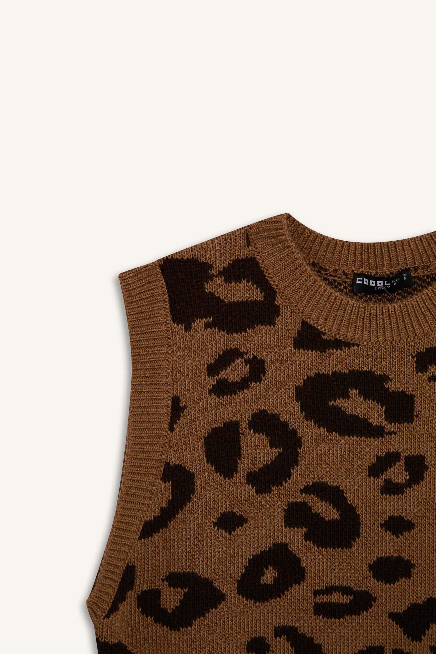 Coool қалыпты пішім дөңгелек жаға Жилет