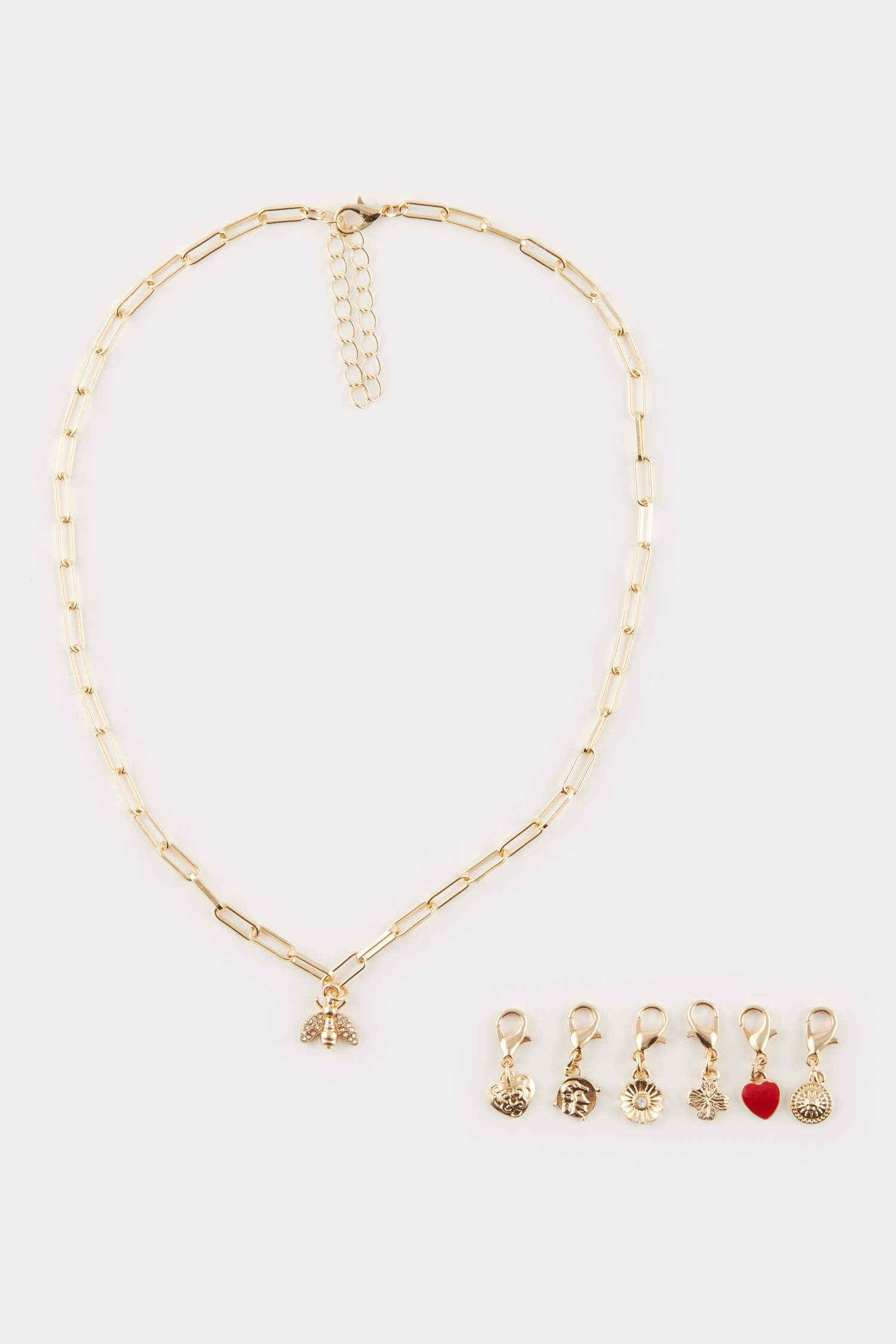 Kadın Gold Detaylı Değiştirilebilir Uçlu Charm Kolye