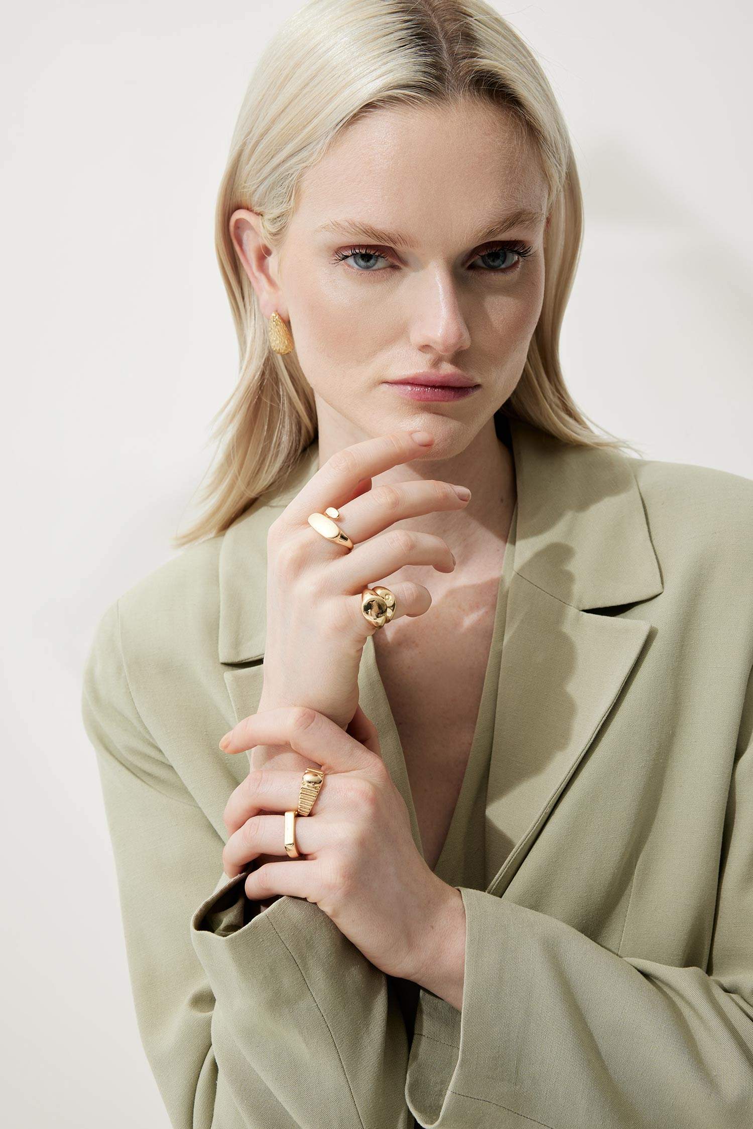 Kadın 5'li Gold Yüzük