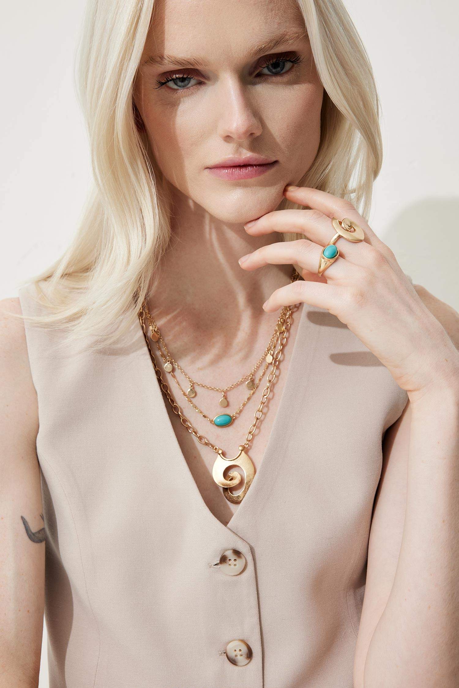 Kadın Mavi Taşlı 3'lü Gold Yüzük