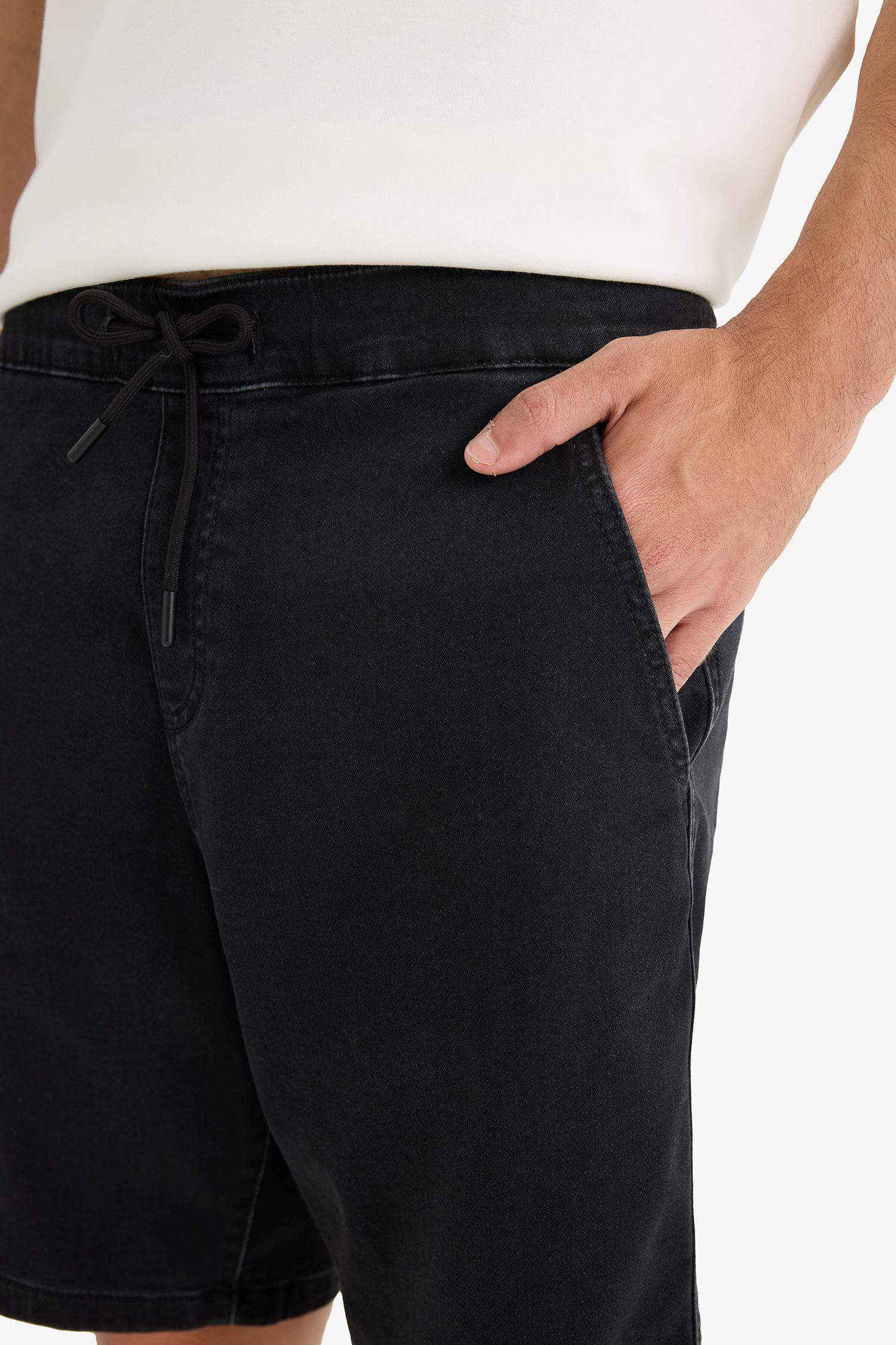 Regular Fit Beli Lastikli Rahat Kalıp Jean Bermuda Şort