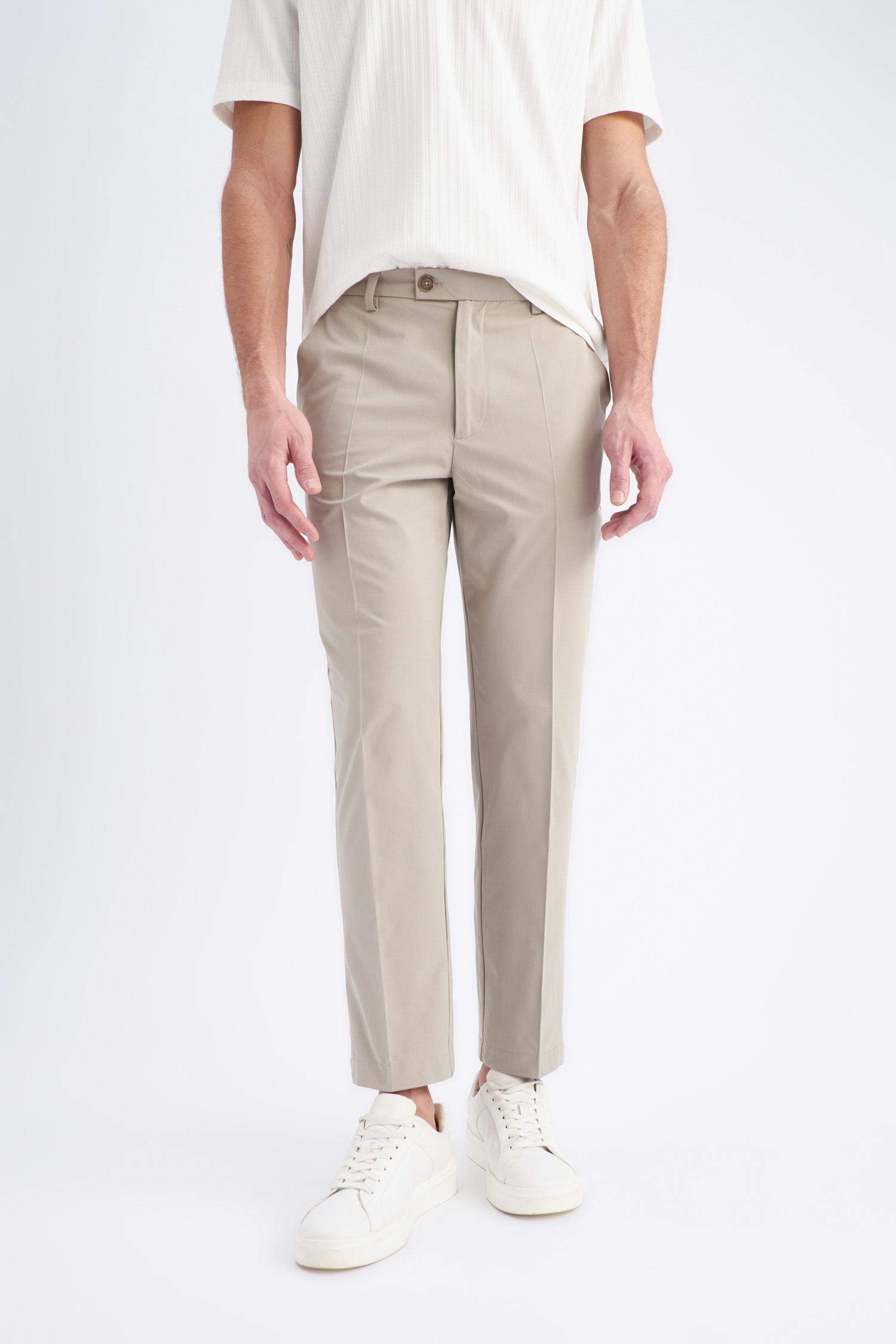 Düz Paça Cepli Jogger Pantolon