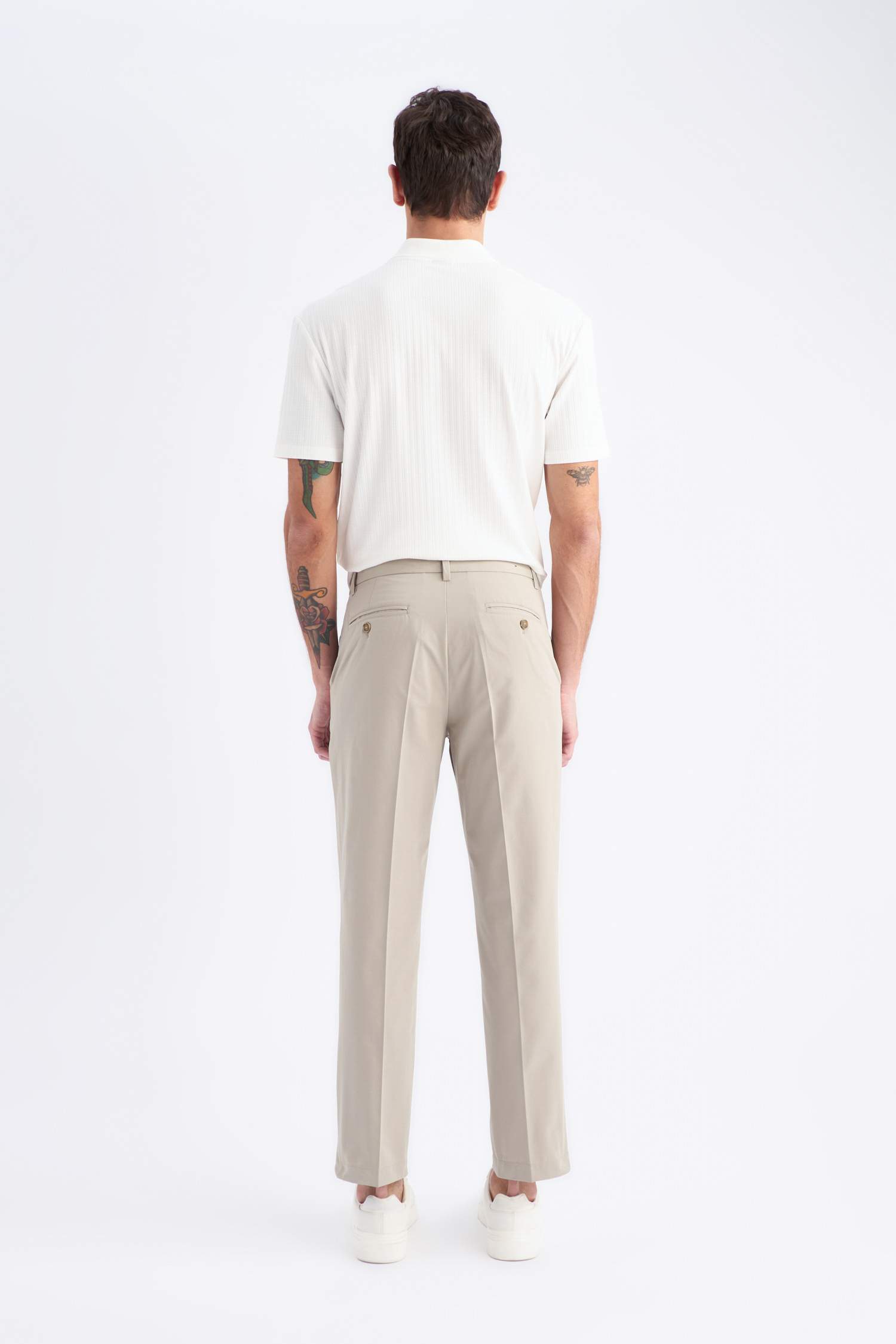 Düz Paça Cepli Jogger Pantolon