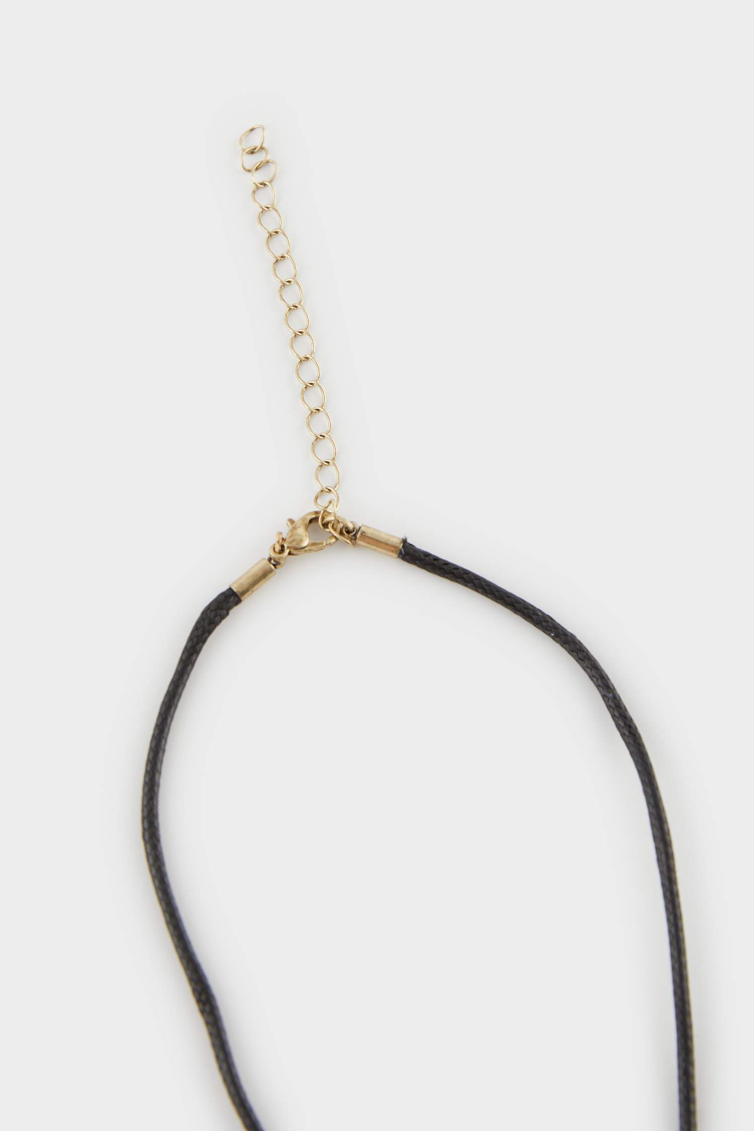 Kadın Gold Plakalı Siyah Kolye