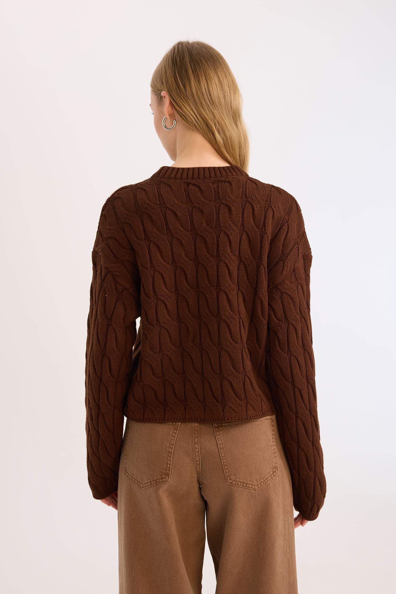 	Coool Regular Fit Bisiklet Yaka Saç Örgülü Triko Kazak