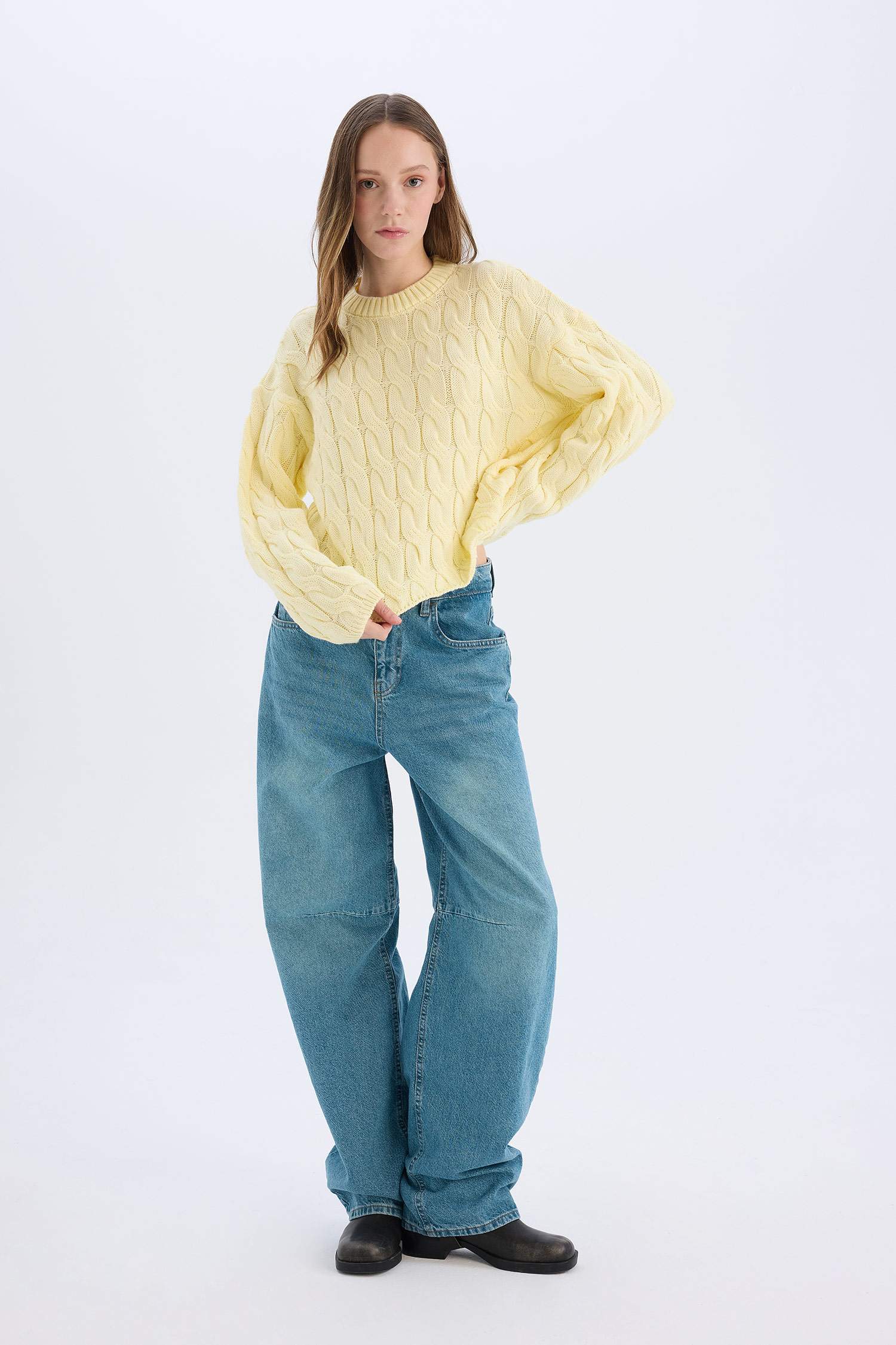 Coool Regular Fit Bisiklet Yaka Saç Örgülü Triko Kazak