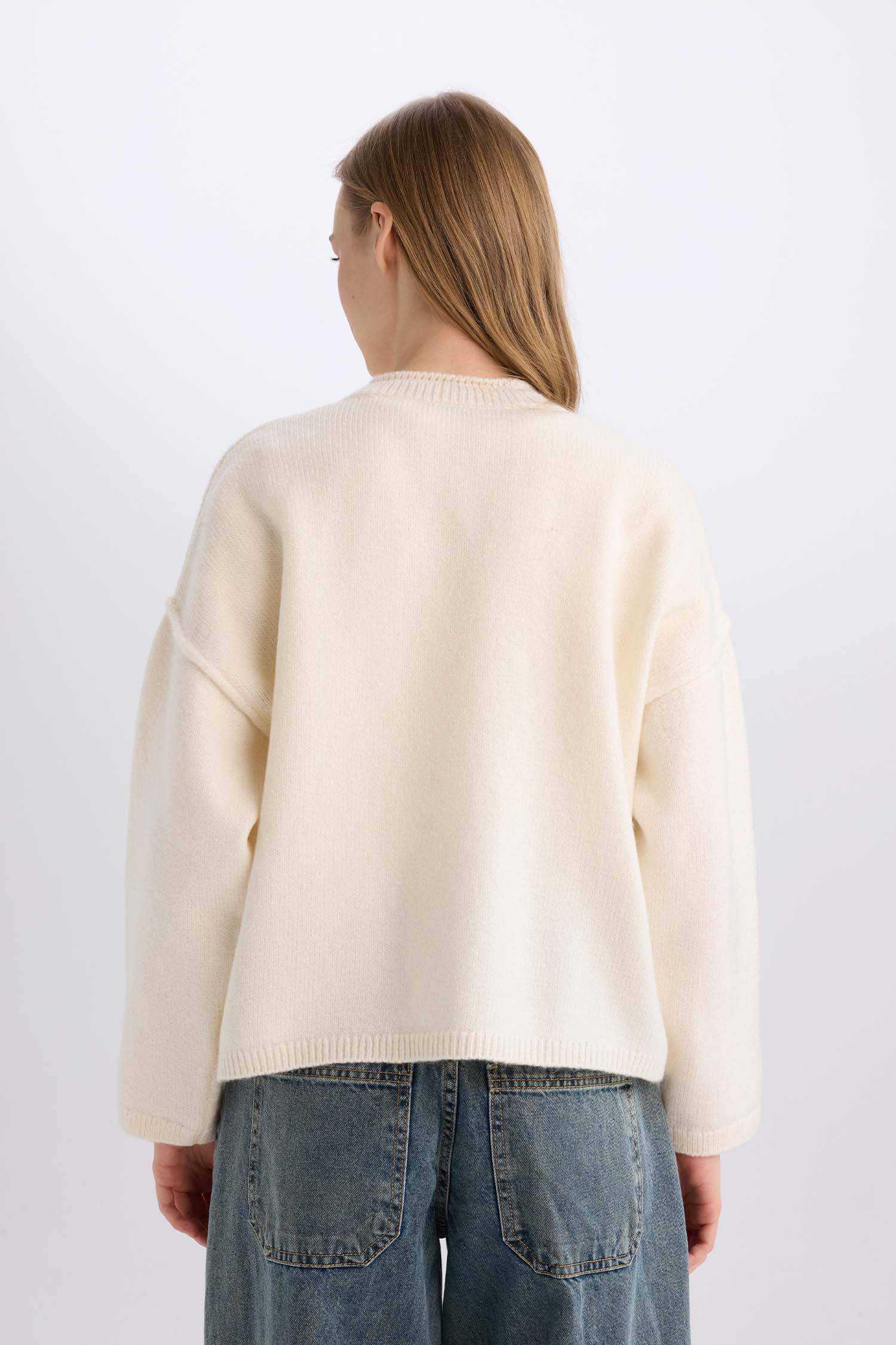 Regular Fit Bisiklet Yaka Düğmeli Triko Hırka