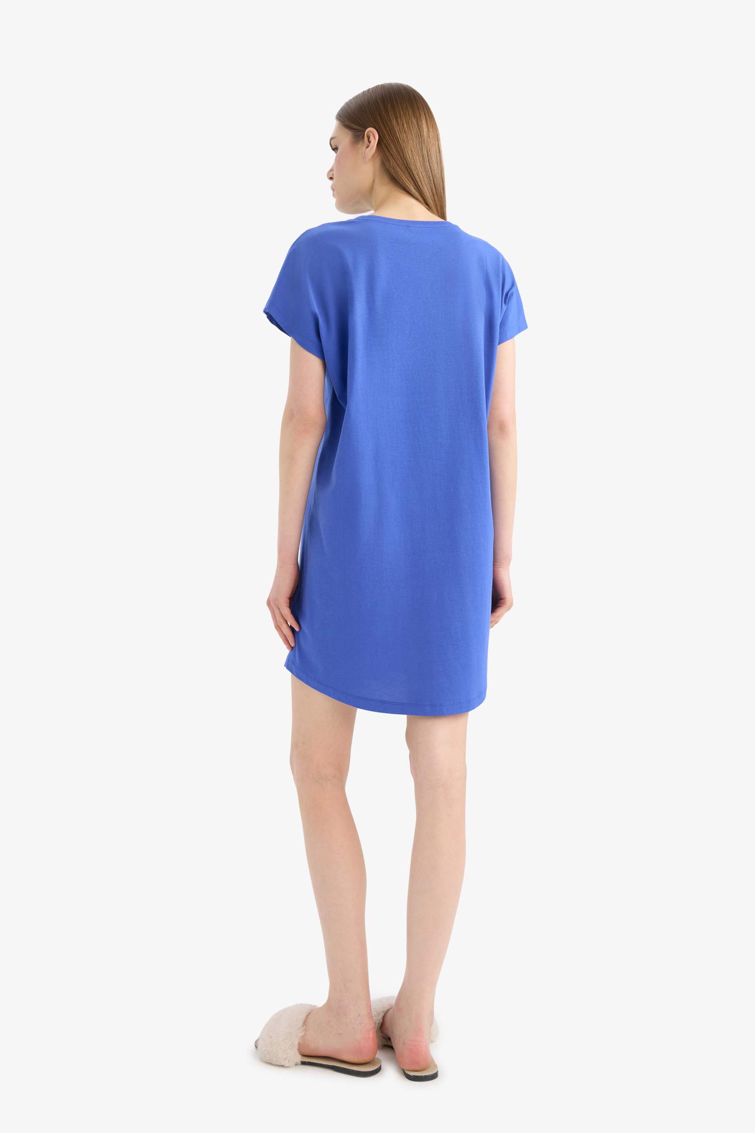 Regular Fit Crew Neck Knitted Dress