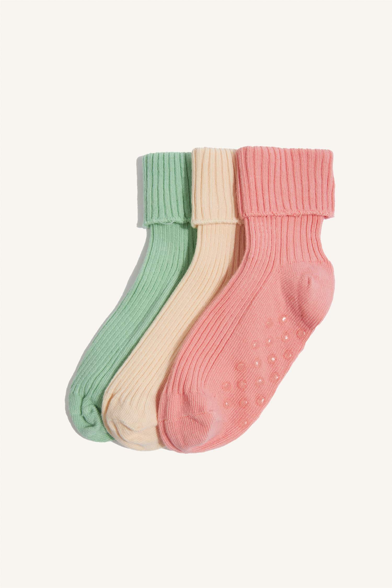 Kız Bebek Kaydırmaz Taban 3'lü Pamuklu Uzun Çorap