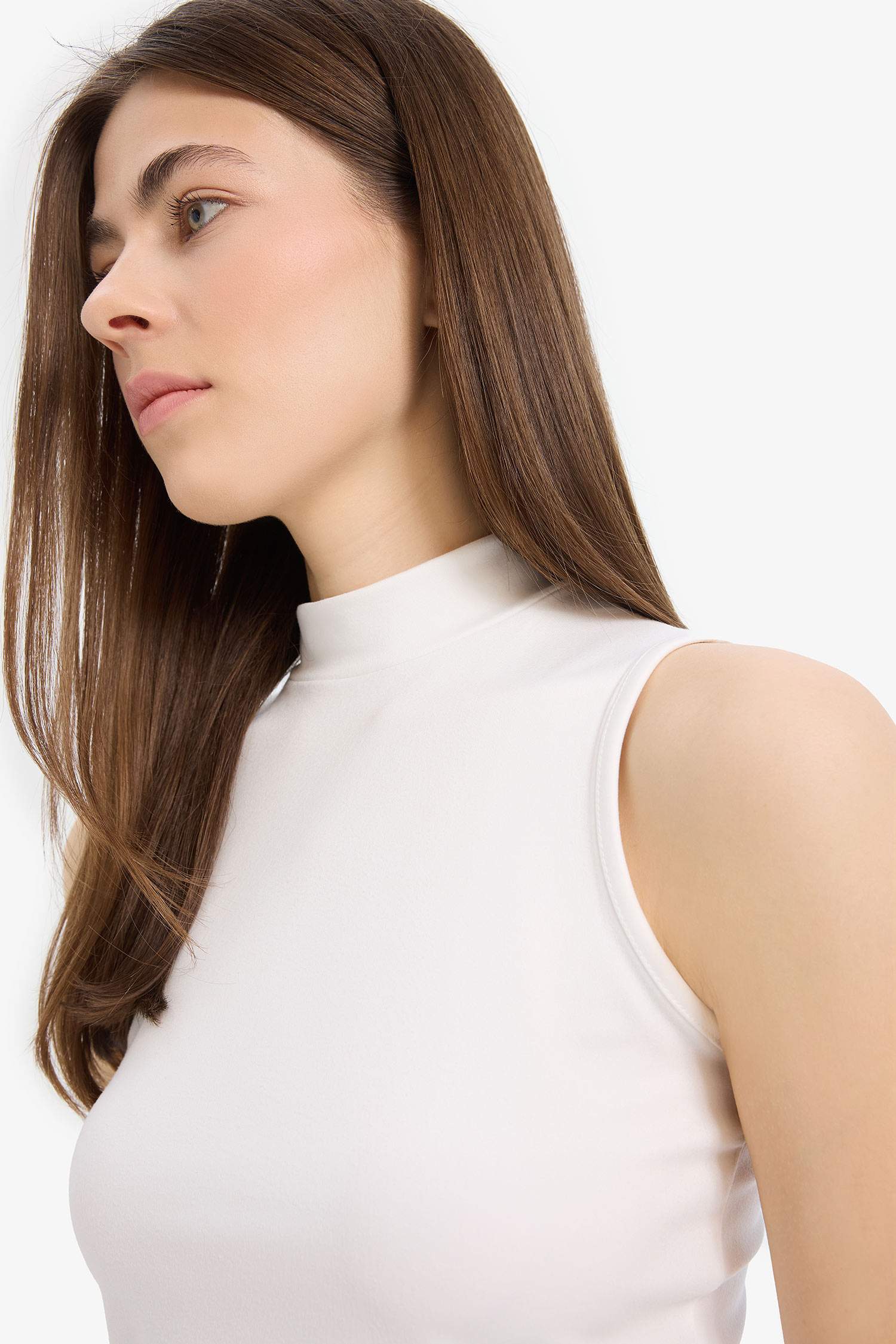 Débardeur slim à col montant pour femme