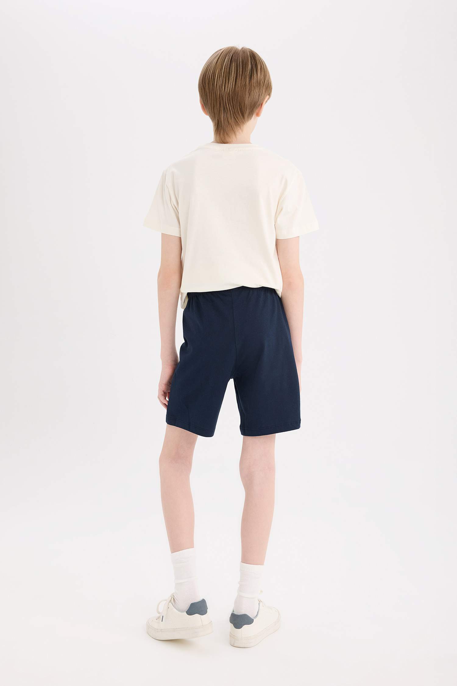 Ensemble de t-shirt imprimé et short à taille élastique pour garçon
