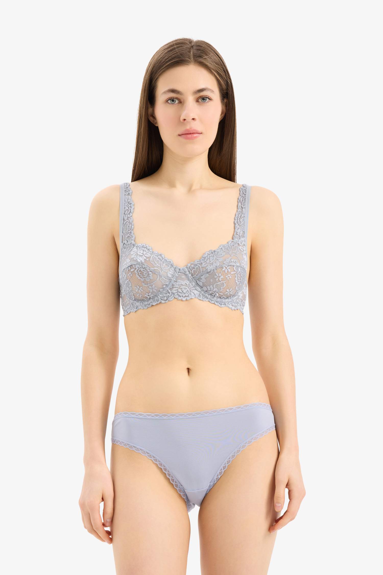 Lace Detailed Micro 3 Piece Slip Panties