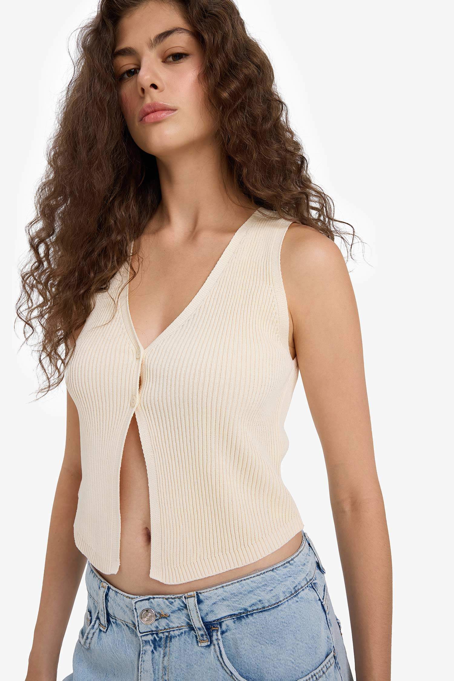 Coool Slim Fit Dar Kesim V Yaka Yelek