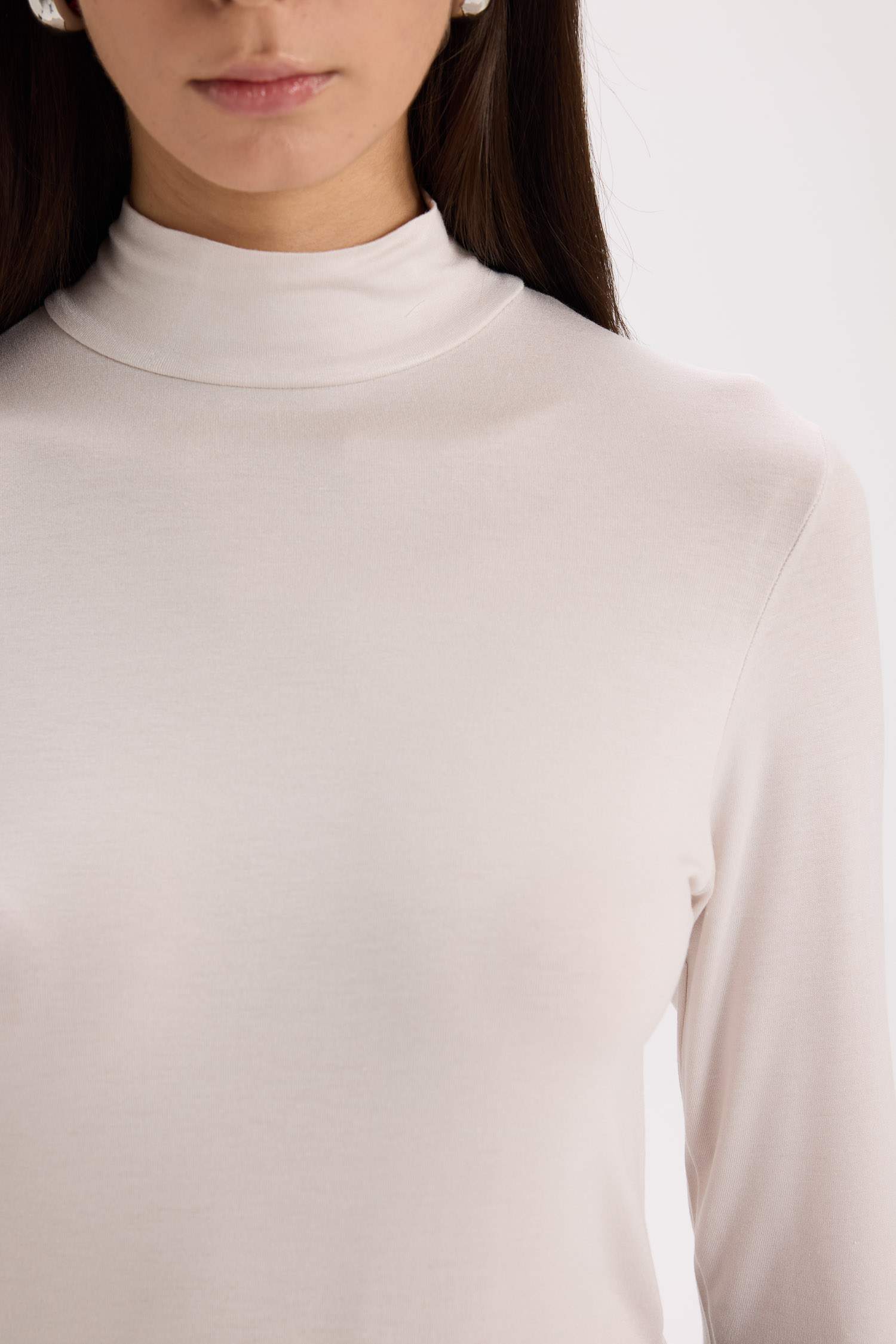 Slim Fit Turtleneck Basic T-Shirt