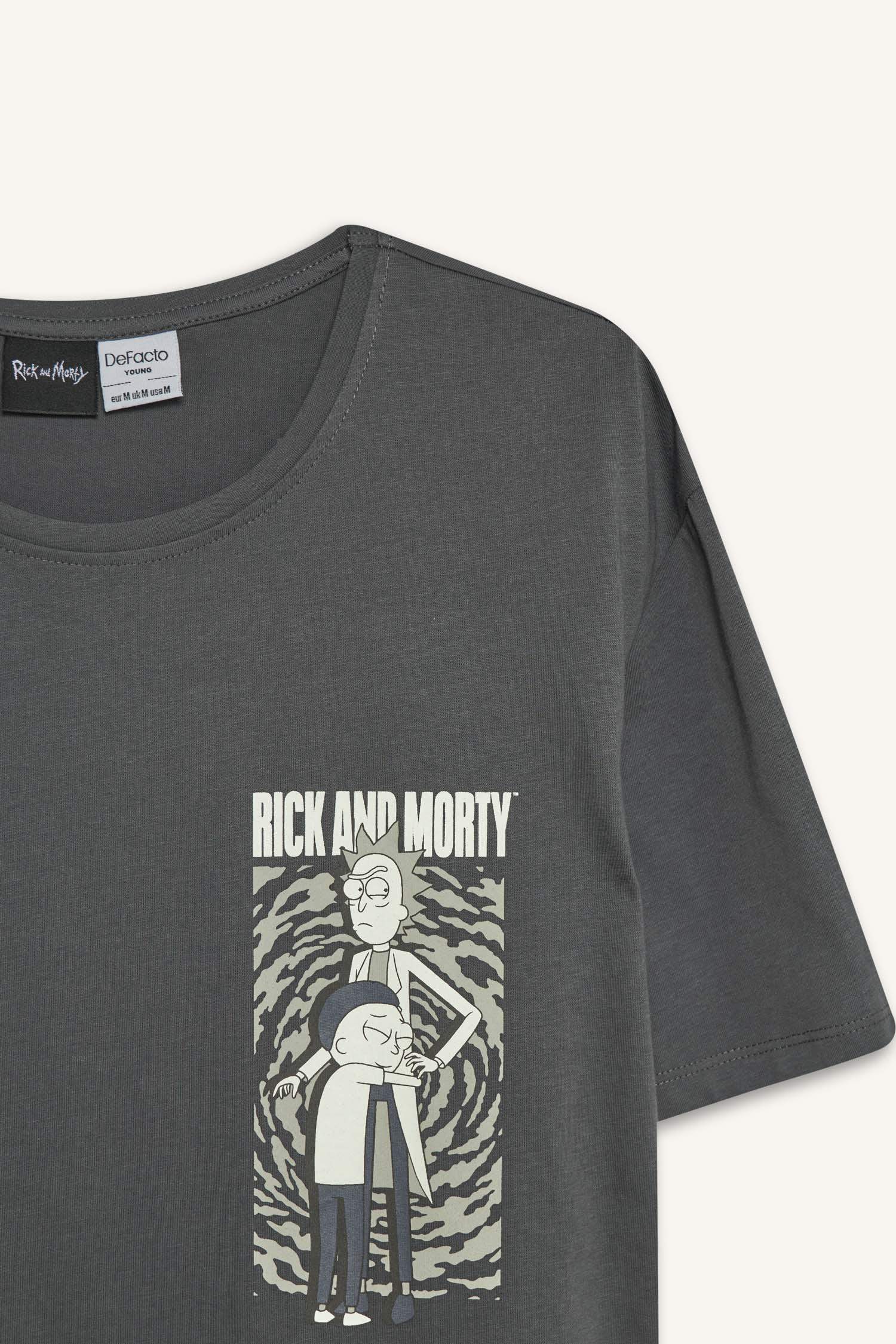 Regular Fit Rick and Morty Licensed Crew Neck Short Sleeve T-Shirt