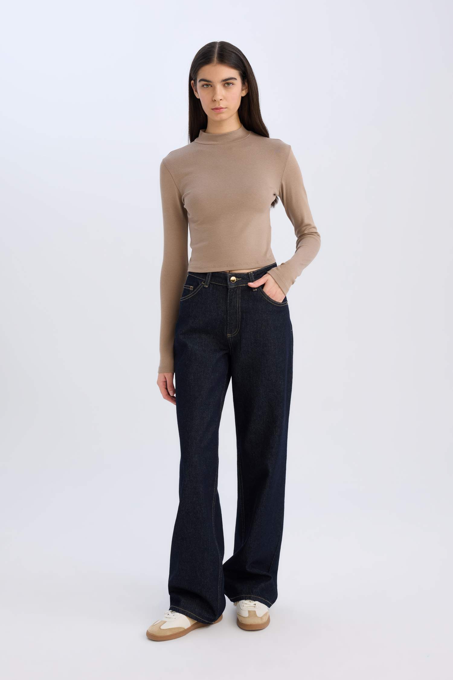 تي شيرت كم طويل سليم فيت هاف كول