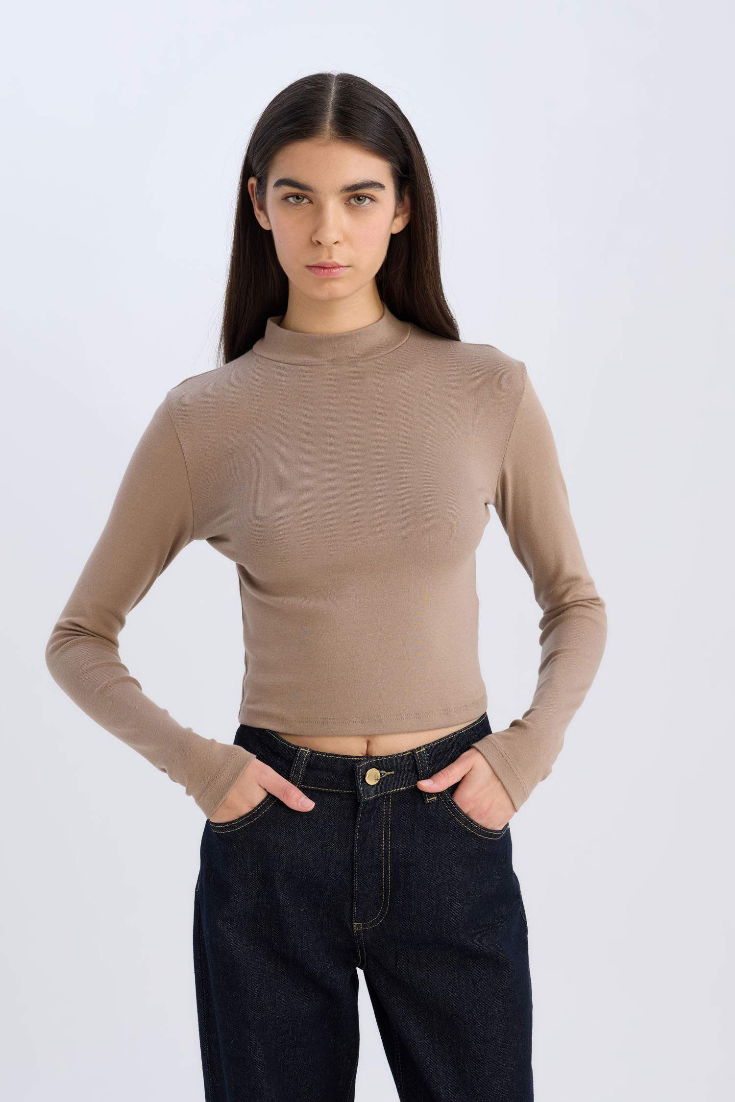 تي شيرت كم طويل سليم فيت هاف كول