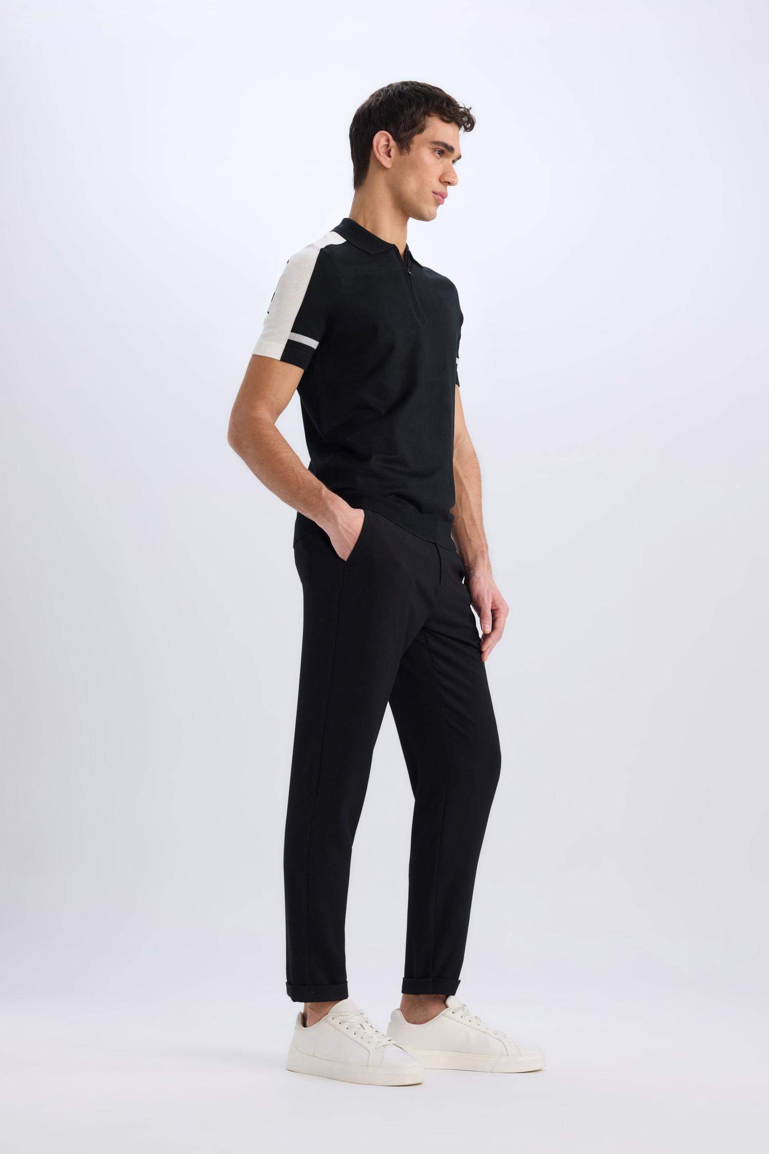 Zippered Leg Summer Joggers