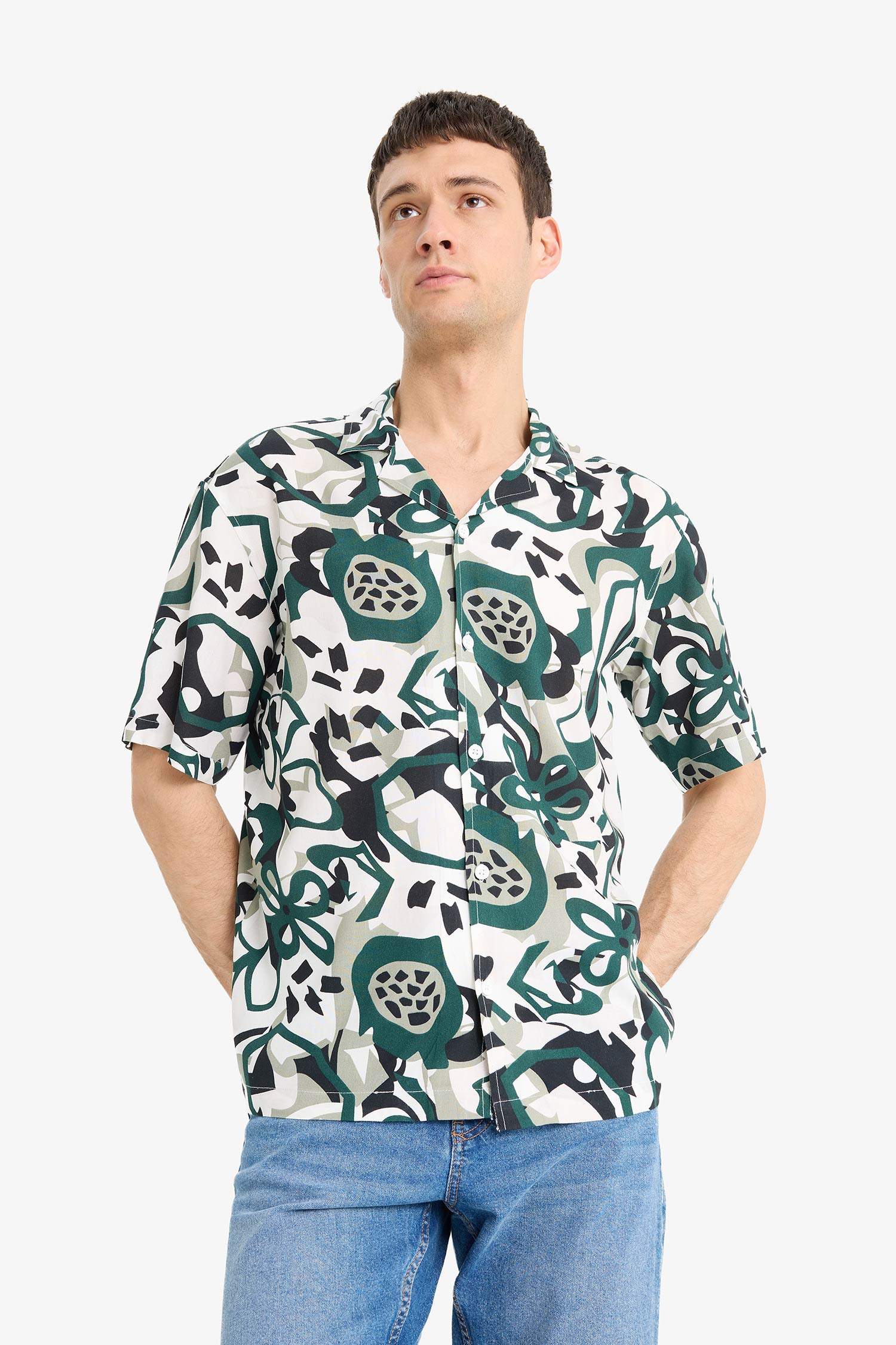 Regular Fit Apache Neck Short Sleeve Shirt