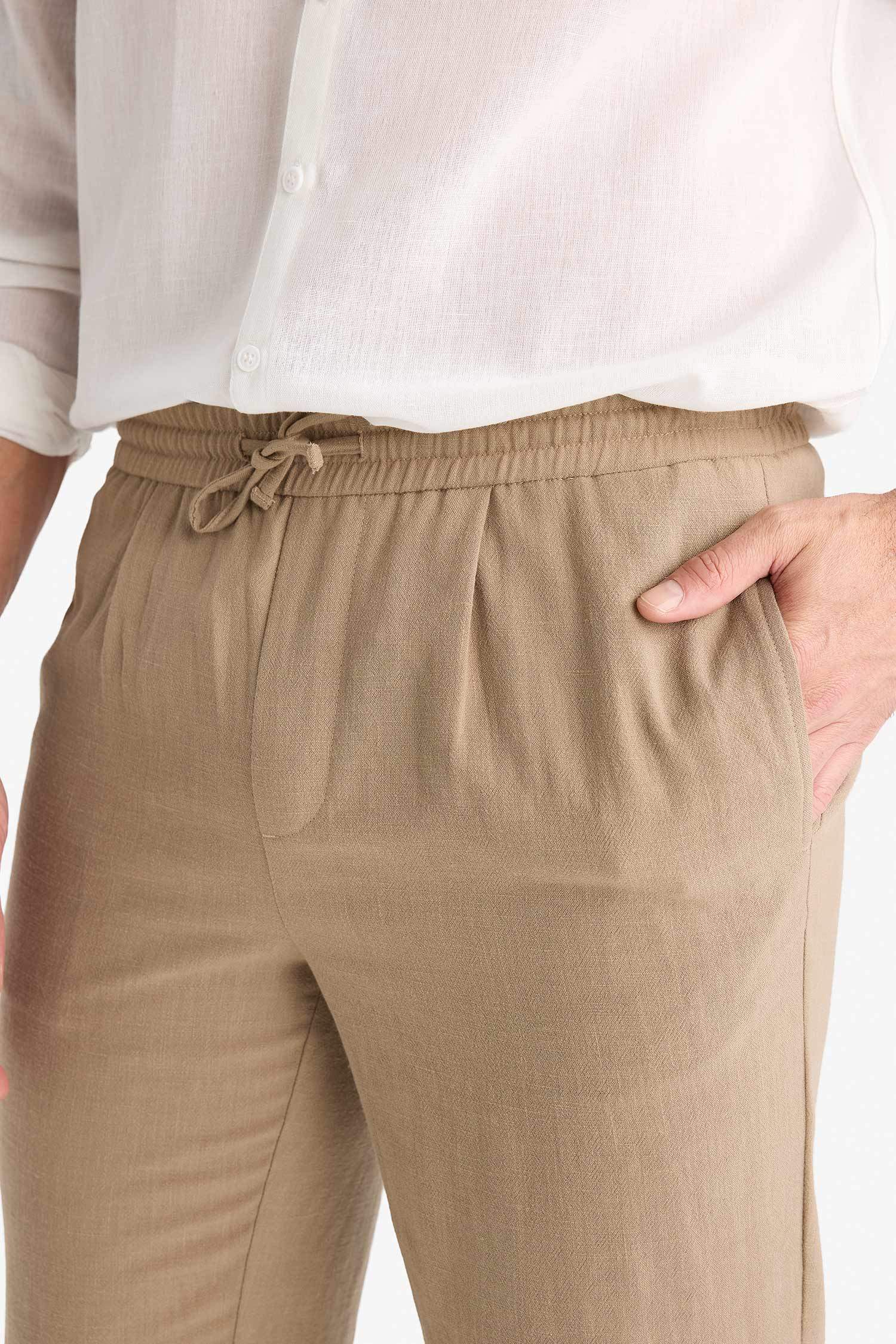 بنطلون كروب قصير ذو مظهر كتان قصة مريحة