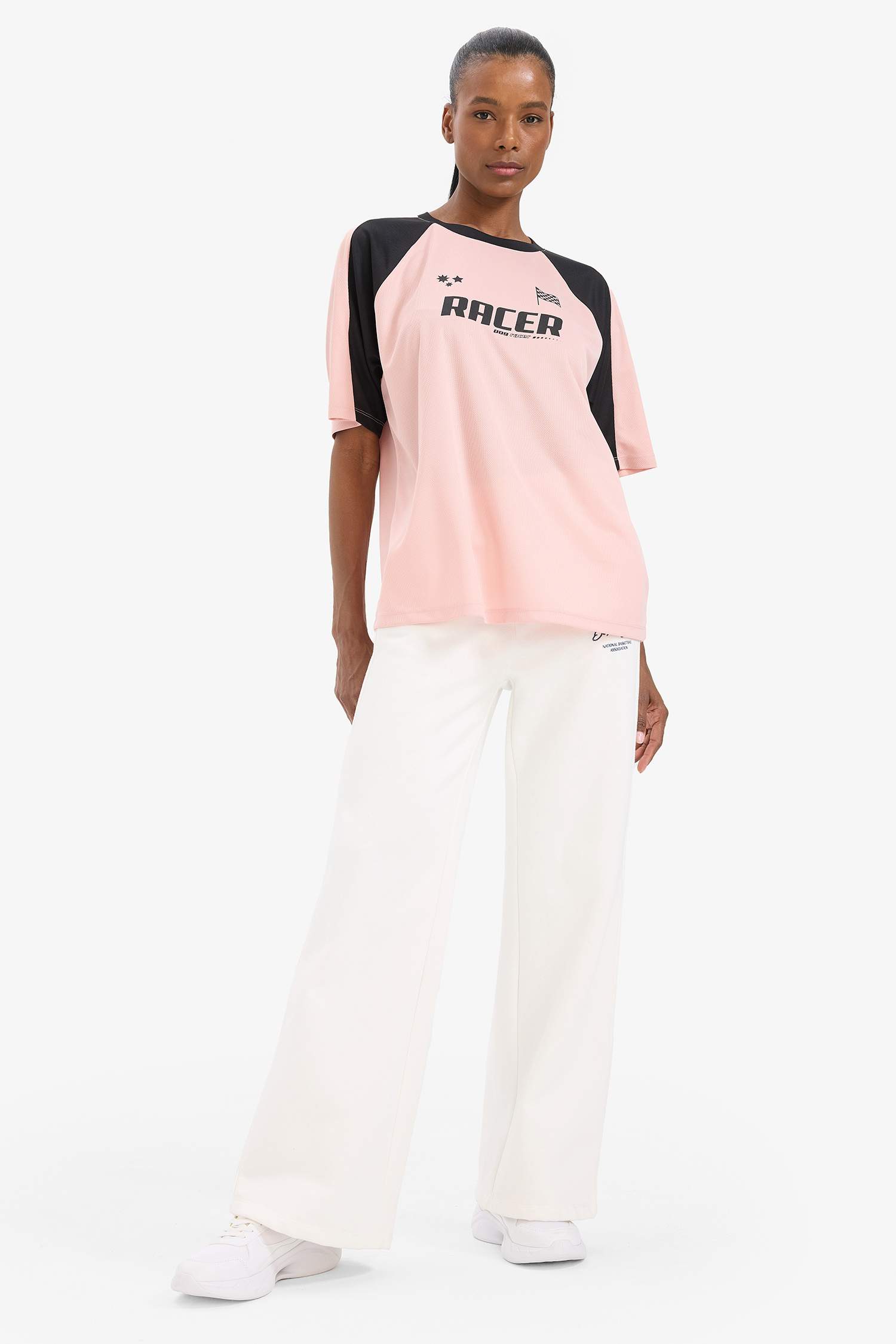 تيشيرت رياضي نص ردن اوفر سايز من DeFactoFit