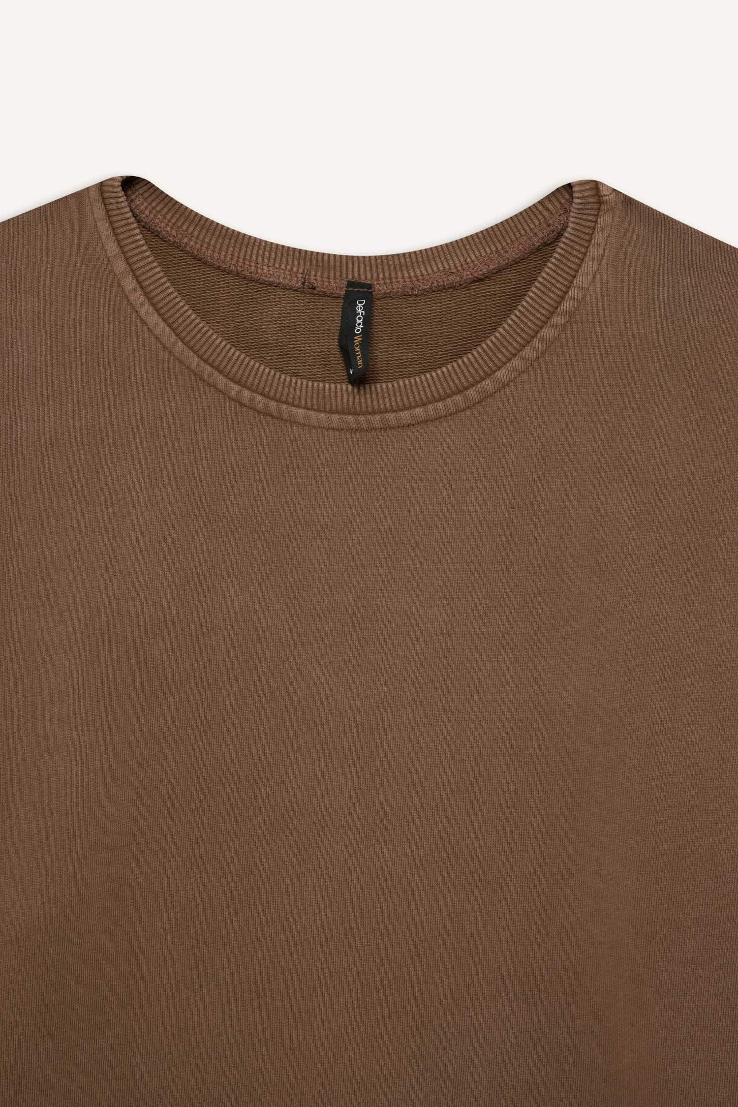 سويت شيرت اوفر سايز سامبل برقبة مستديرة