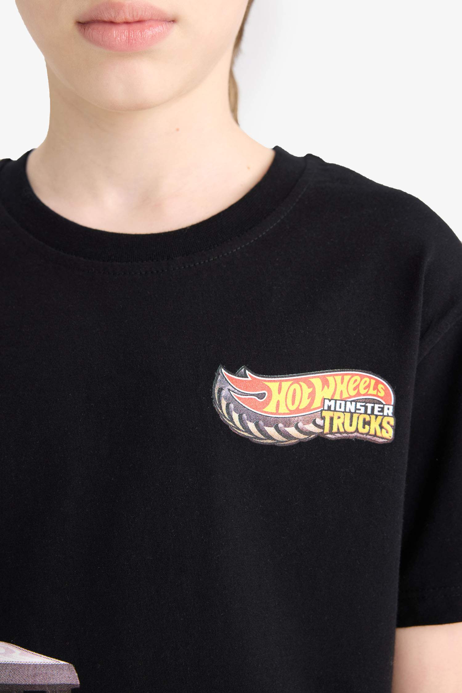 Erkek Çocuk Hot Wheels Bisiklet Yaka Kısa Kollu Tişört